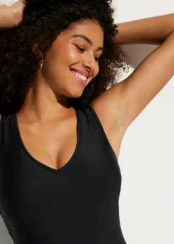 Discount Bañador con efecto moldeador medio y escote en V Mujer Ropa De Baño Deportiva|Vestidos Moldeadores