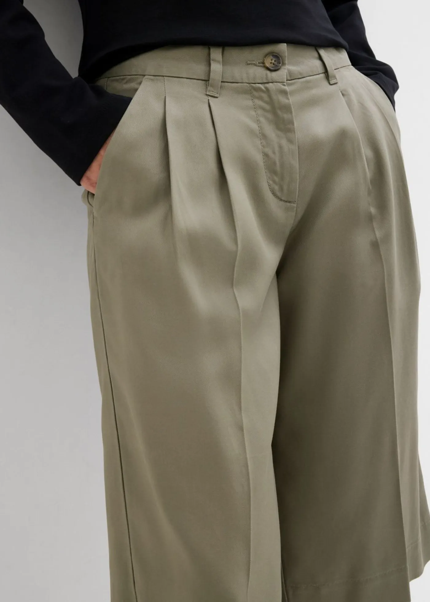 Bermudas de lyocell fluido Mujer Esenciales|Shorts