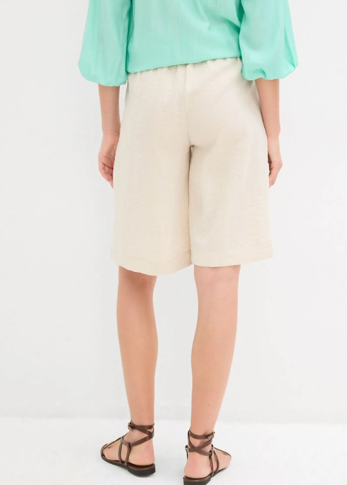 Outlet Bermudas de mezcla de viscosa fluida Mujer Shorts|Pantalones