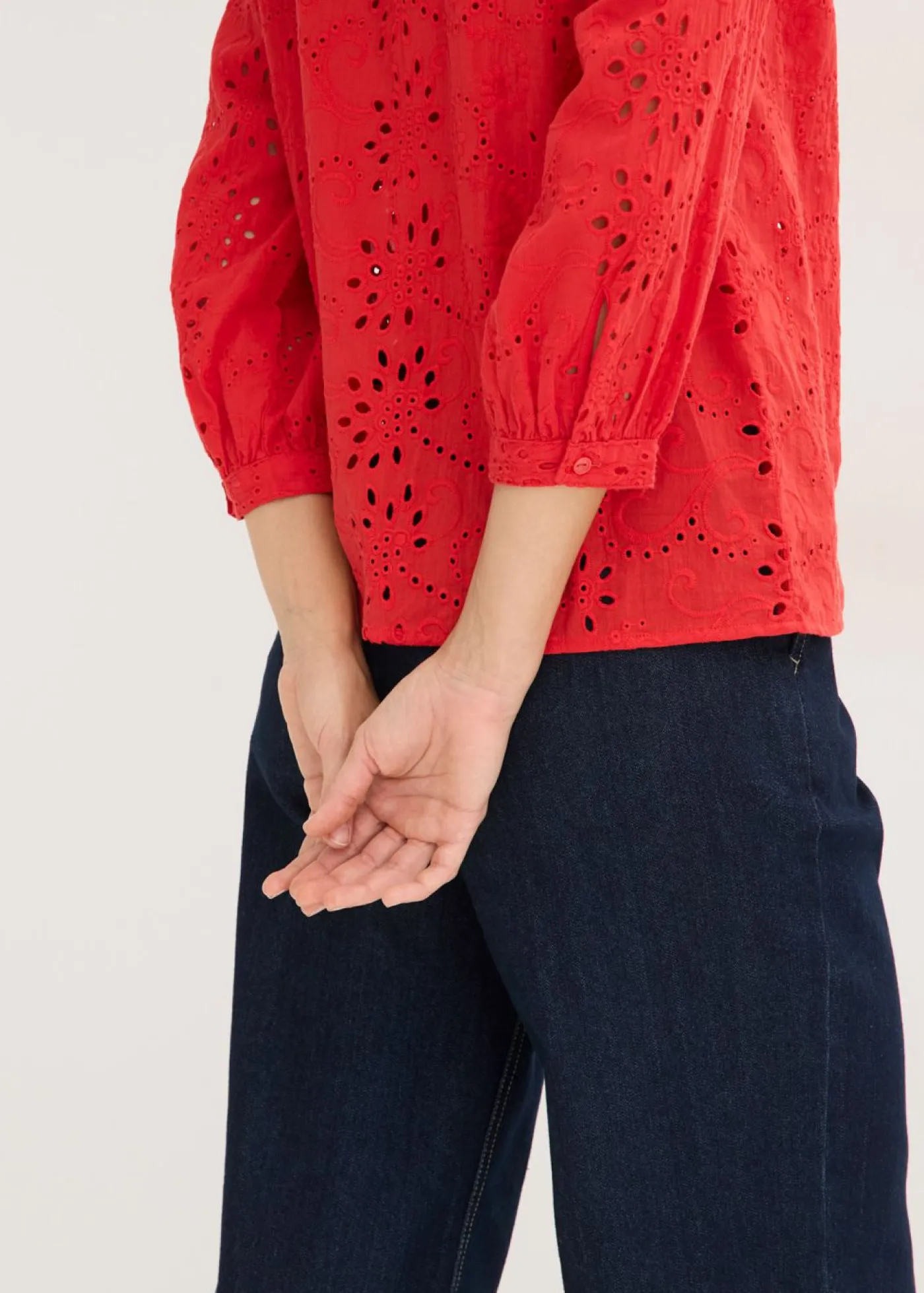 Outlet Blusa con bordado calado Mujer Camisas Y Blusas