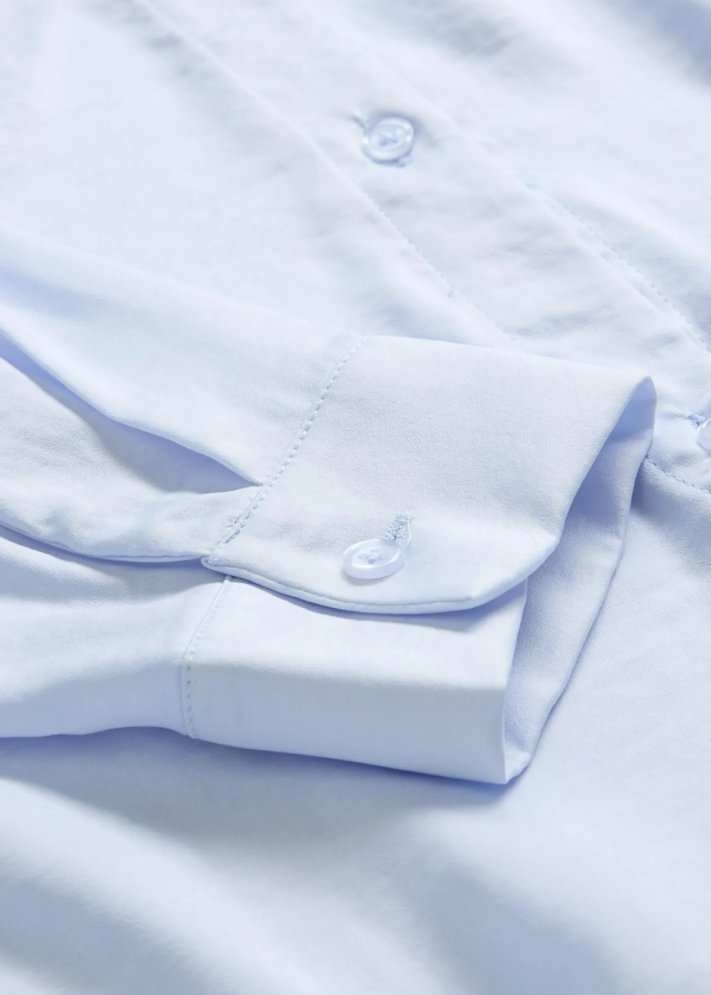 Sale Blusa de satén fluido Mujer Esenciales|Camisas Y Blusas