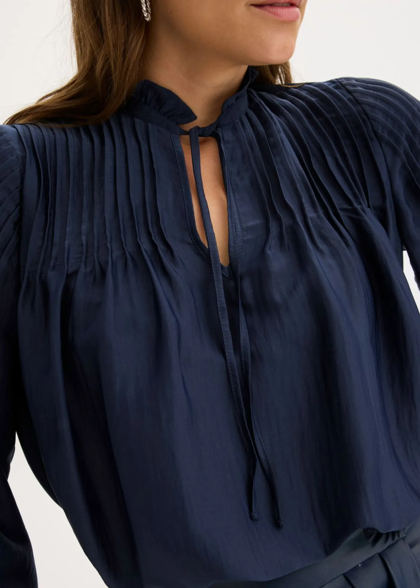 Sale Blusa tipo túnica de satén brillante con ribetes Mujer Camisas Y Blusas
