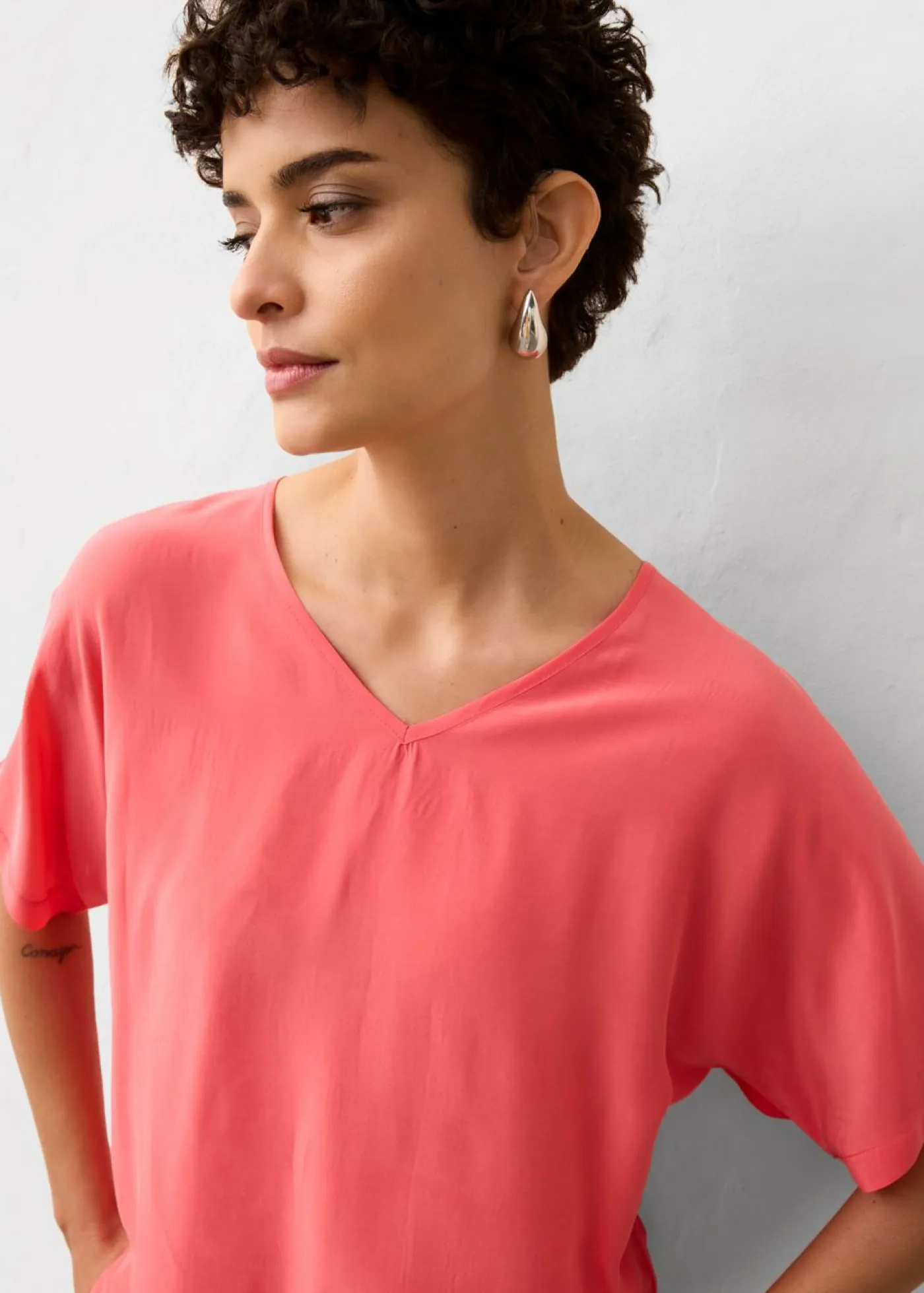 Best Camiseta con contenido de seda e inserto de tejido Mujer Premium|Camisetas