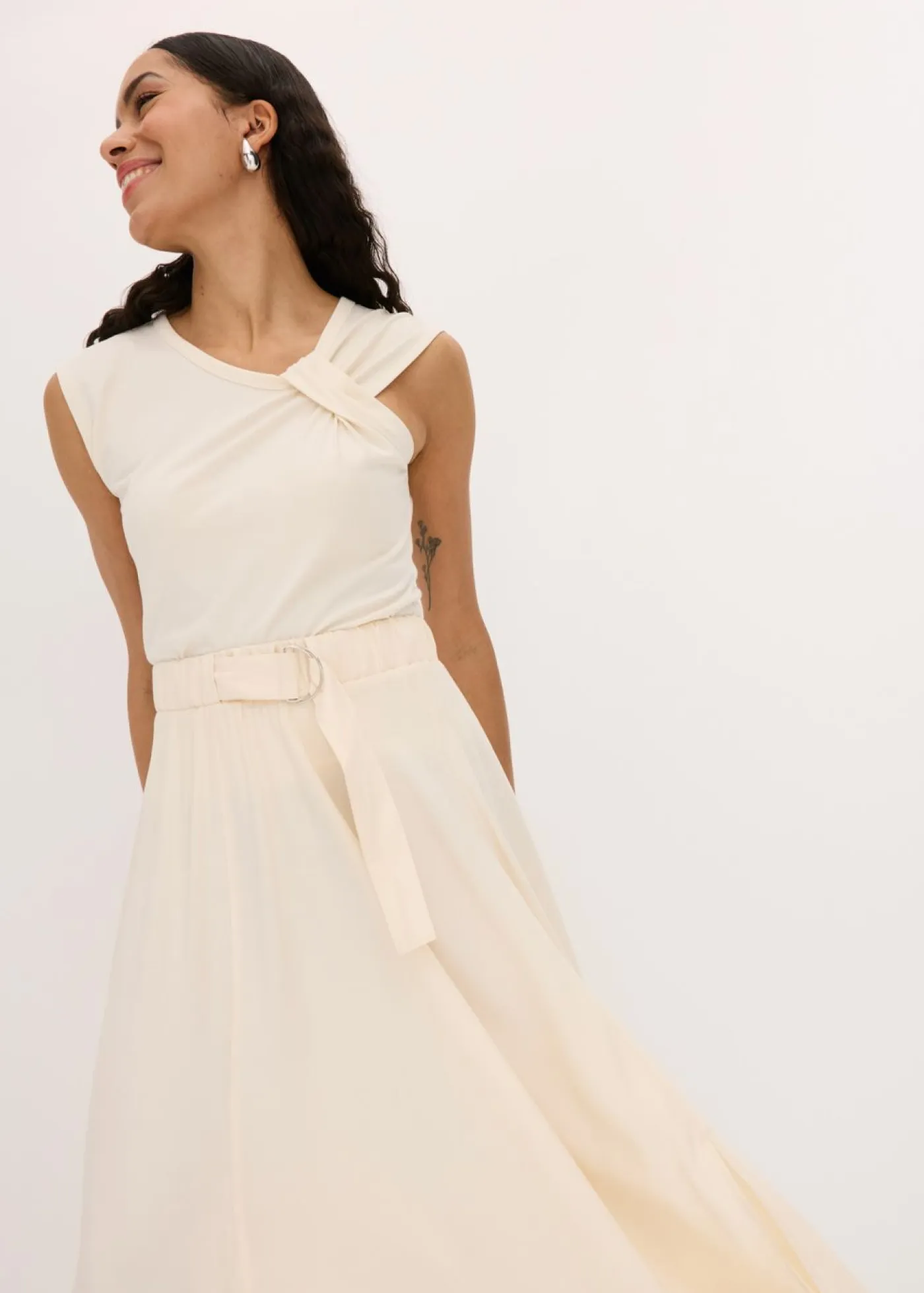 Discount Camiseta con detalle de nudo Mujer Camisetas