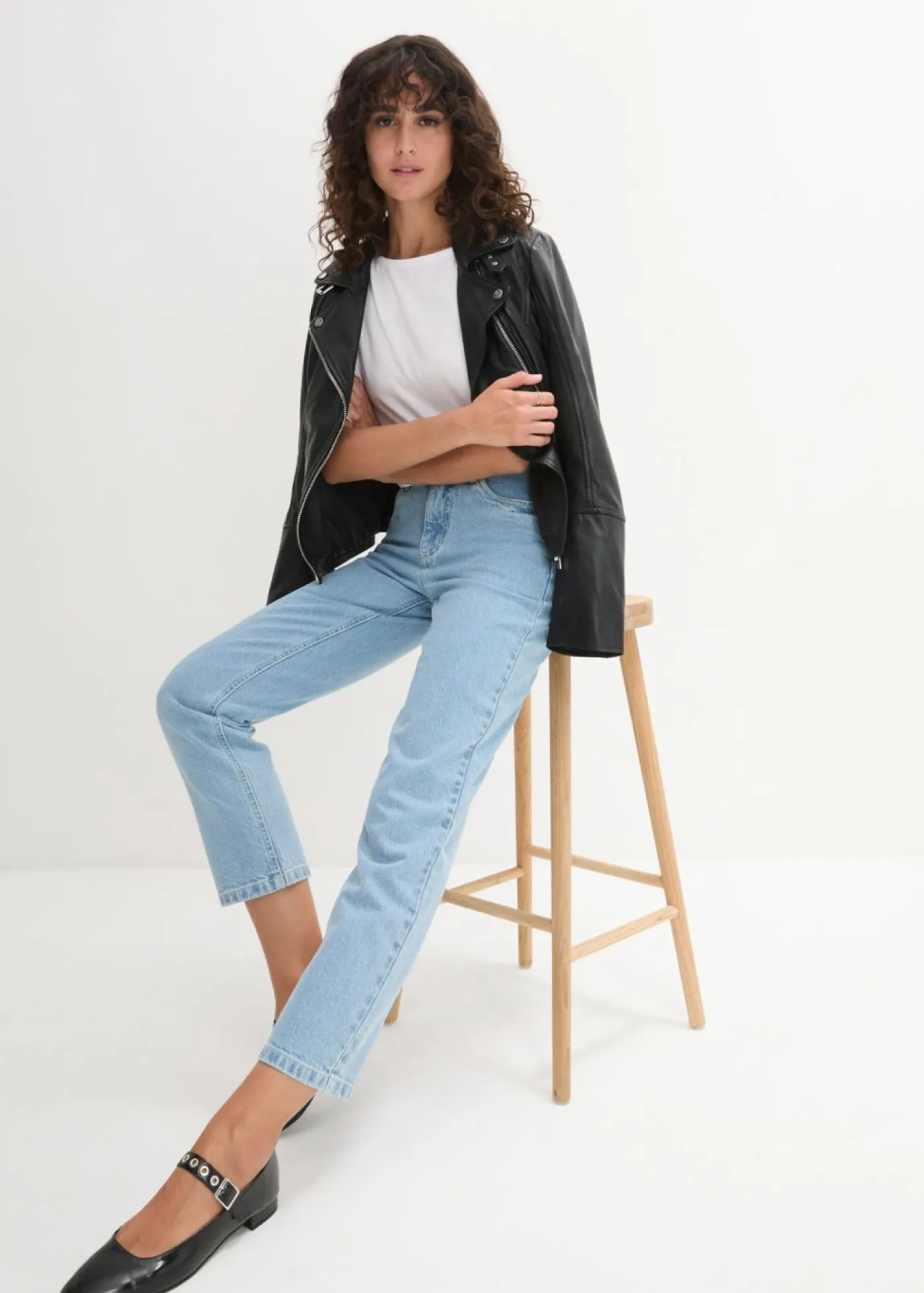 Sale Camiseta con escote en U y media manga Mujer Básicos|Camisetas
