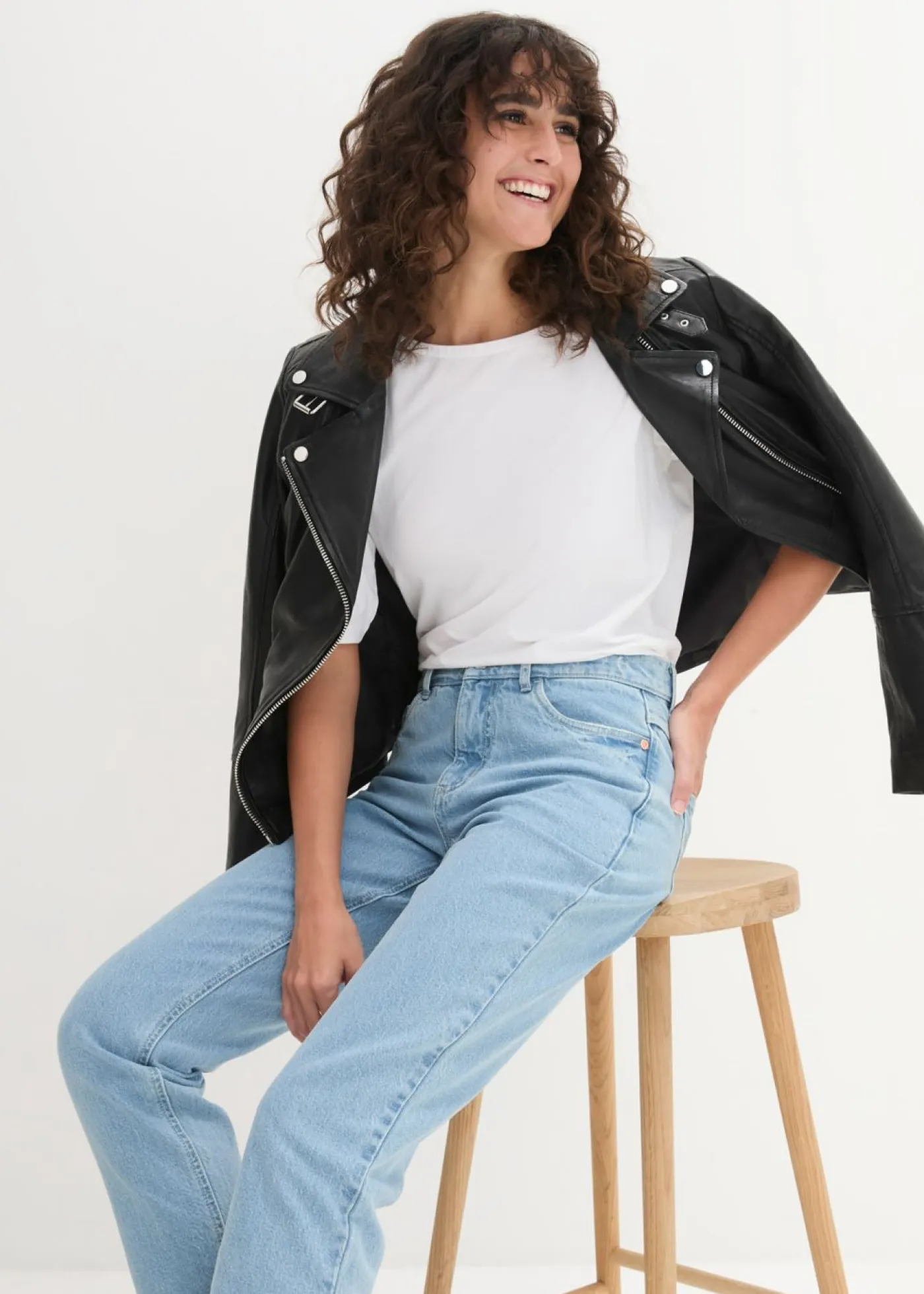 Sale Camiseta con escote en U y media manga Mujer Básicos|Camisetas