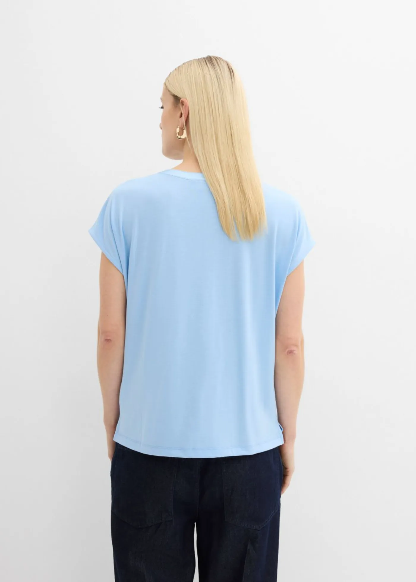 Camiseta con ribete de satén Mujer Camisetas|Novedades