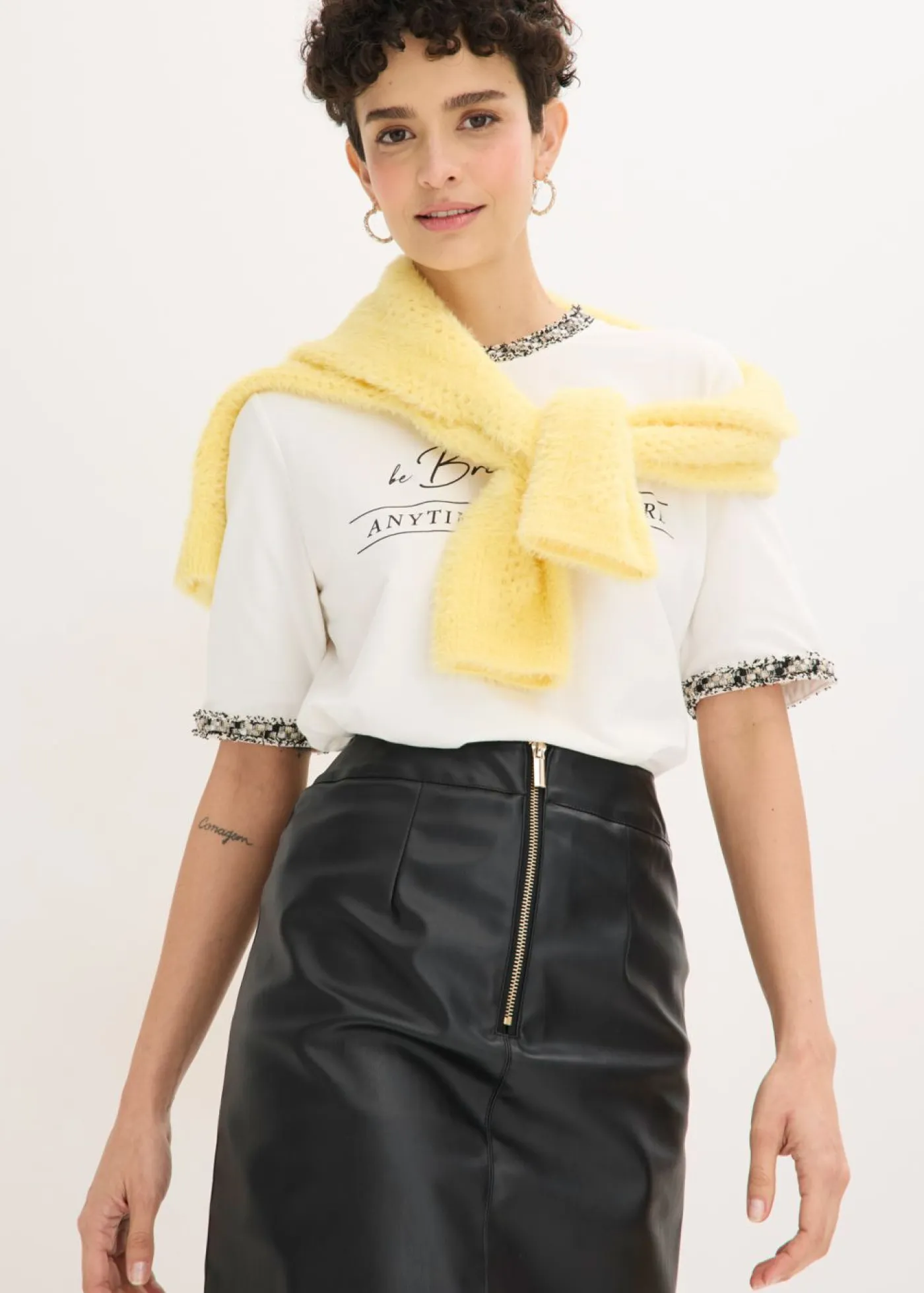 Hot Camiseta de algodón orgánico con cinta decorativa Mujer Camisetas