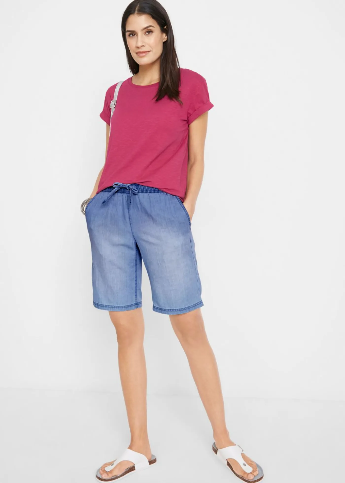 New Camiseta tipo boxy Mujer Básicos|Camisetas