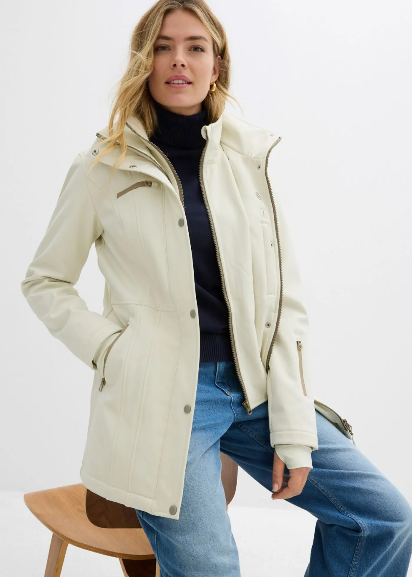Discount Chaqueta softshell elástica con diseño largo y tejido repelente al agua Mujer Chaquetas Y Abrigos