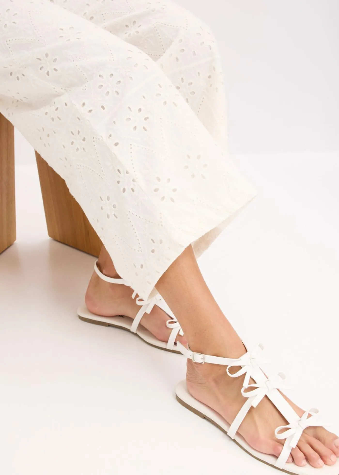 Best Culotte con bordado calado Mujer Pantalones