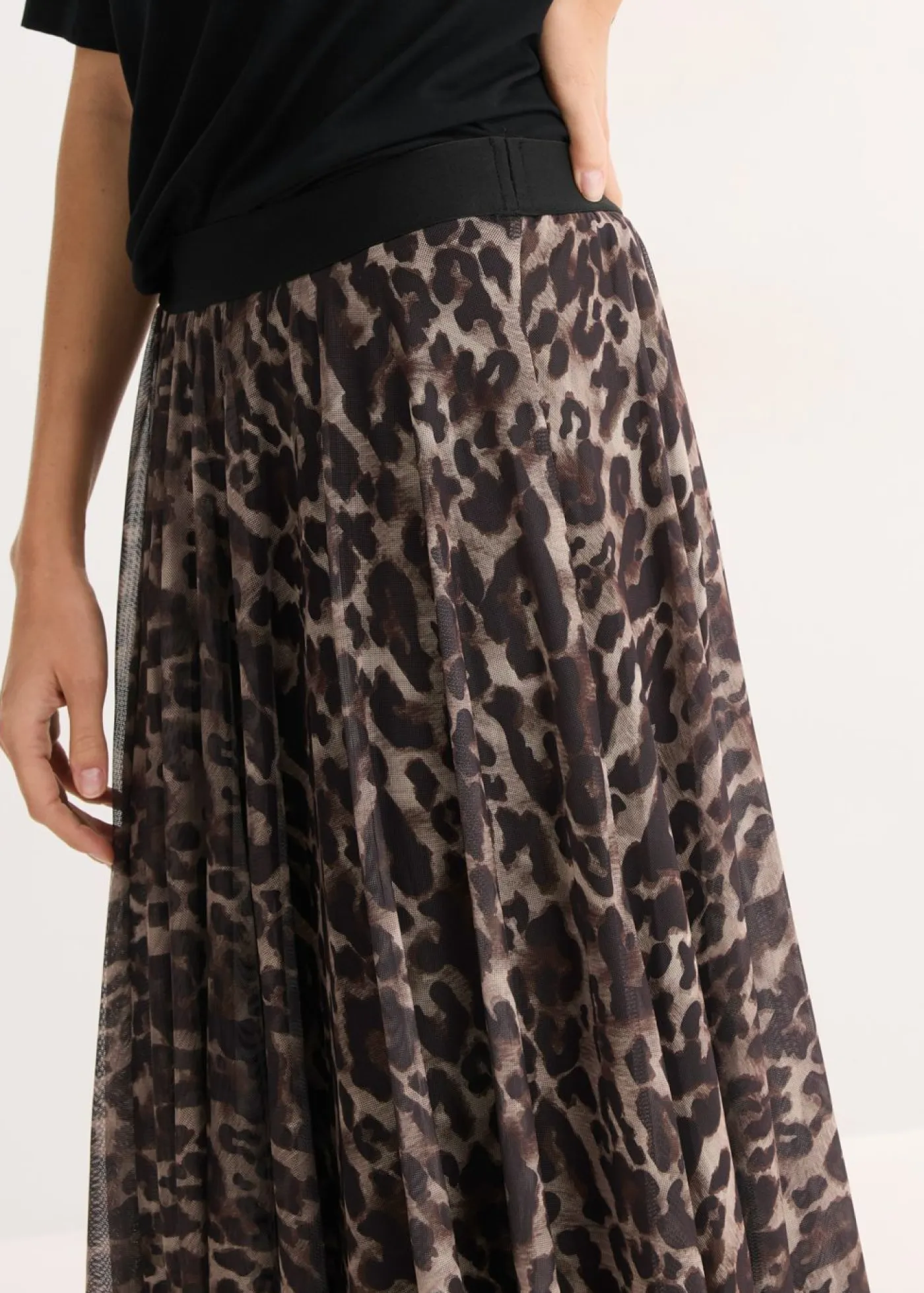 Sale Falda midi acampanada con malla Mujer Faldas|Novedades