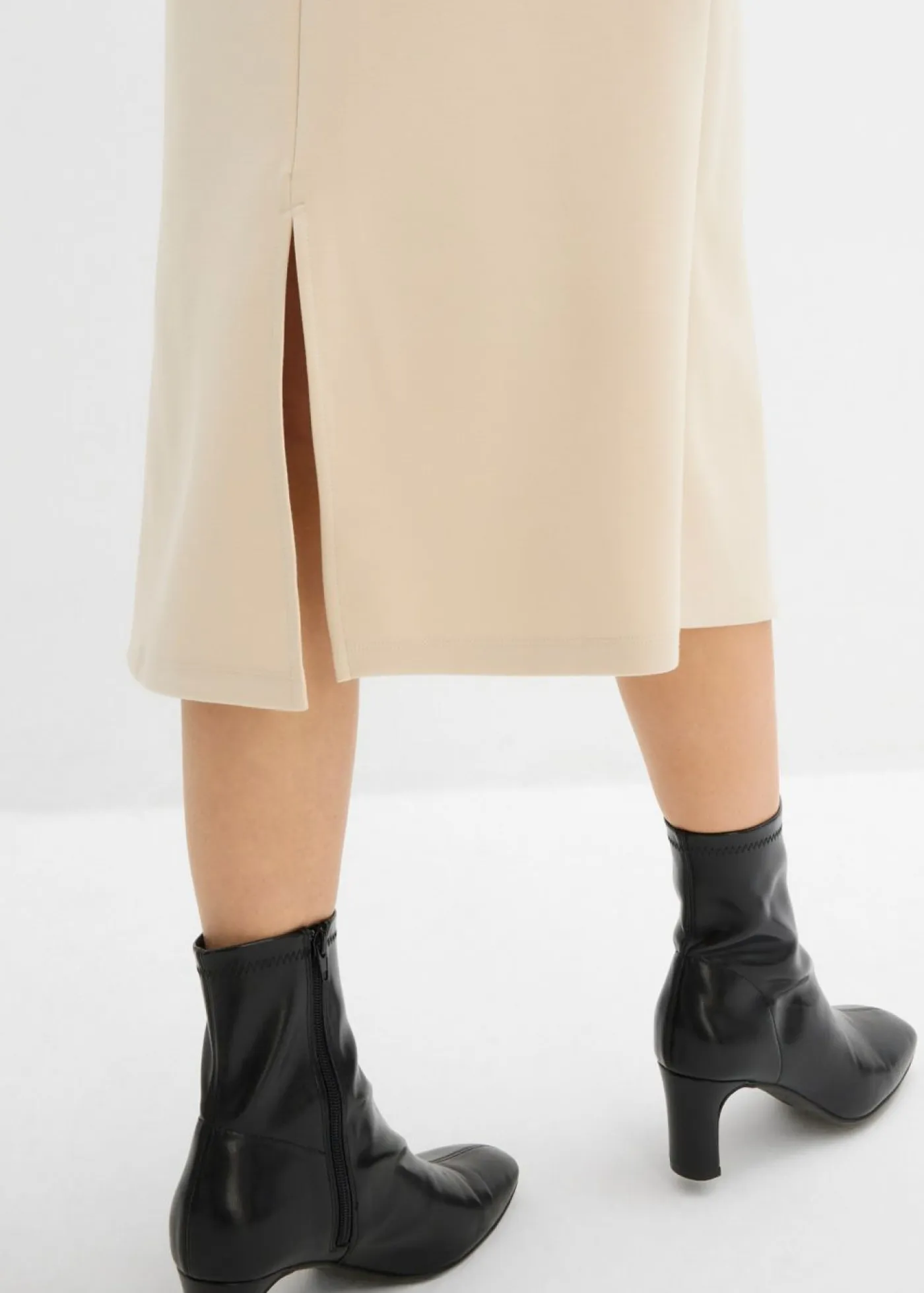 Falda midi de suave neopreno Mujer Faldas