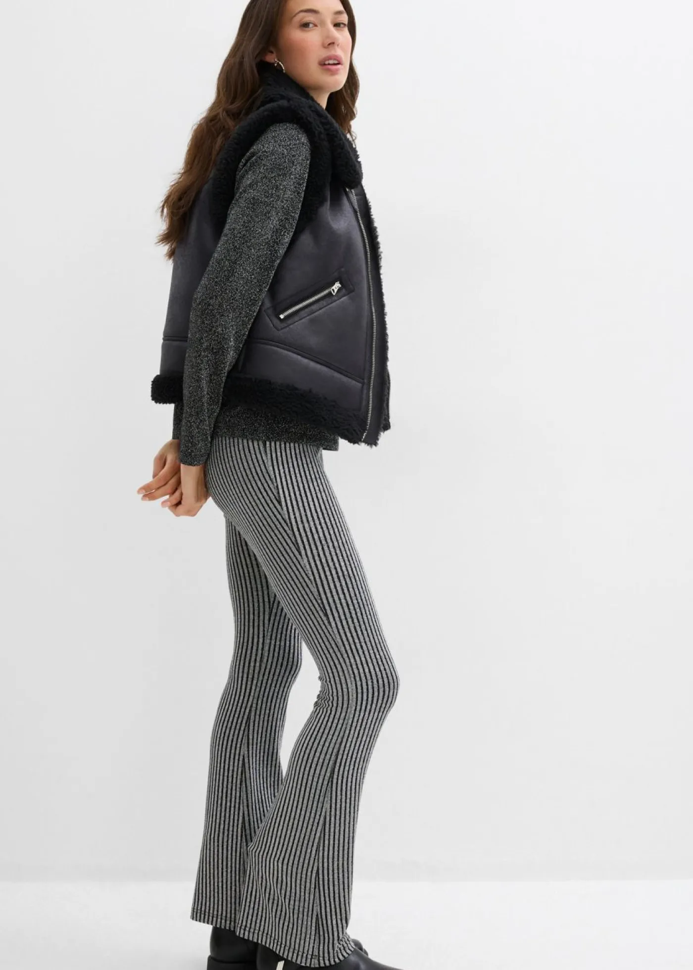 Leggings acampanados con hilo brillante Mujer Pantalones