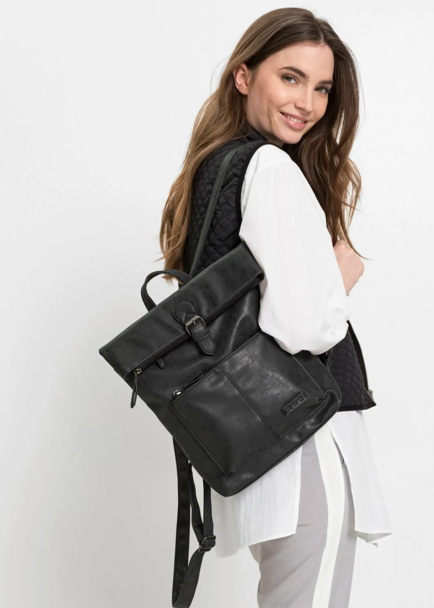 New Mochila con bolsillo exterior y detalle de hebilla Mujer Bolsos