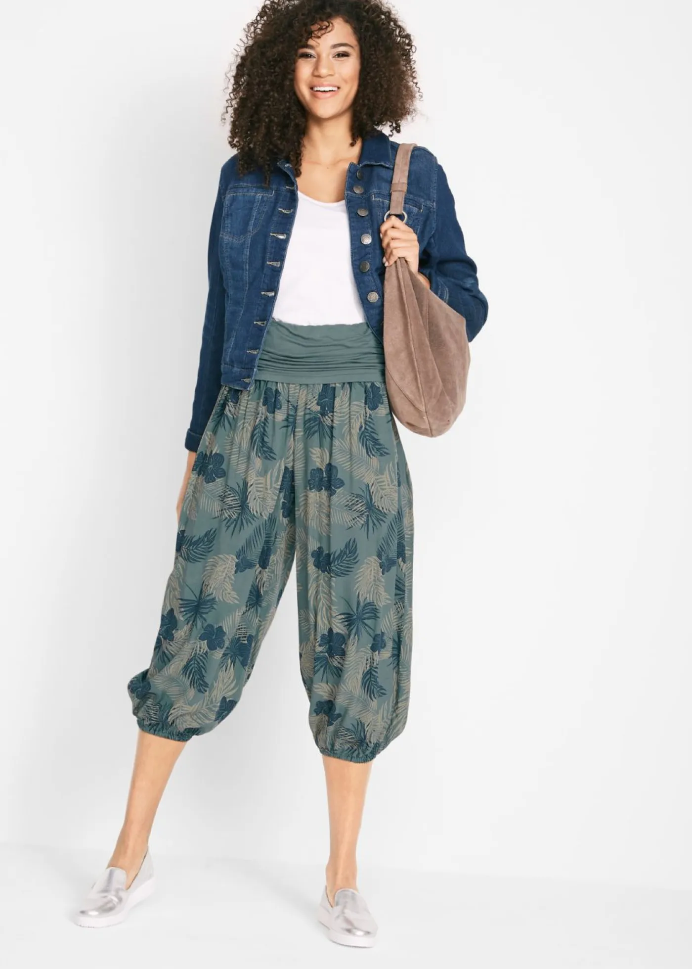 Sale Pantalón 3/4 de mezcla de viscosa fluida Mujer Pantalones
