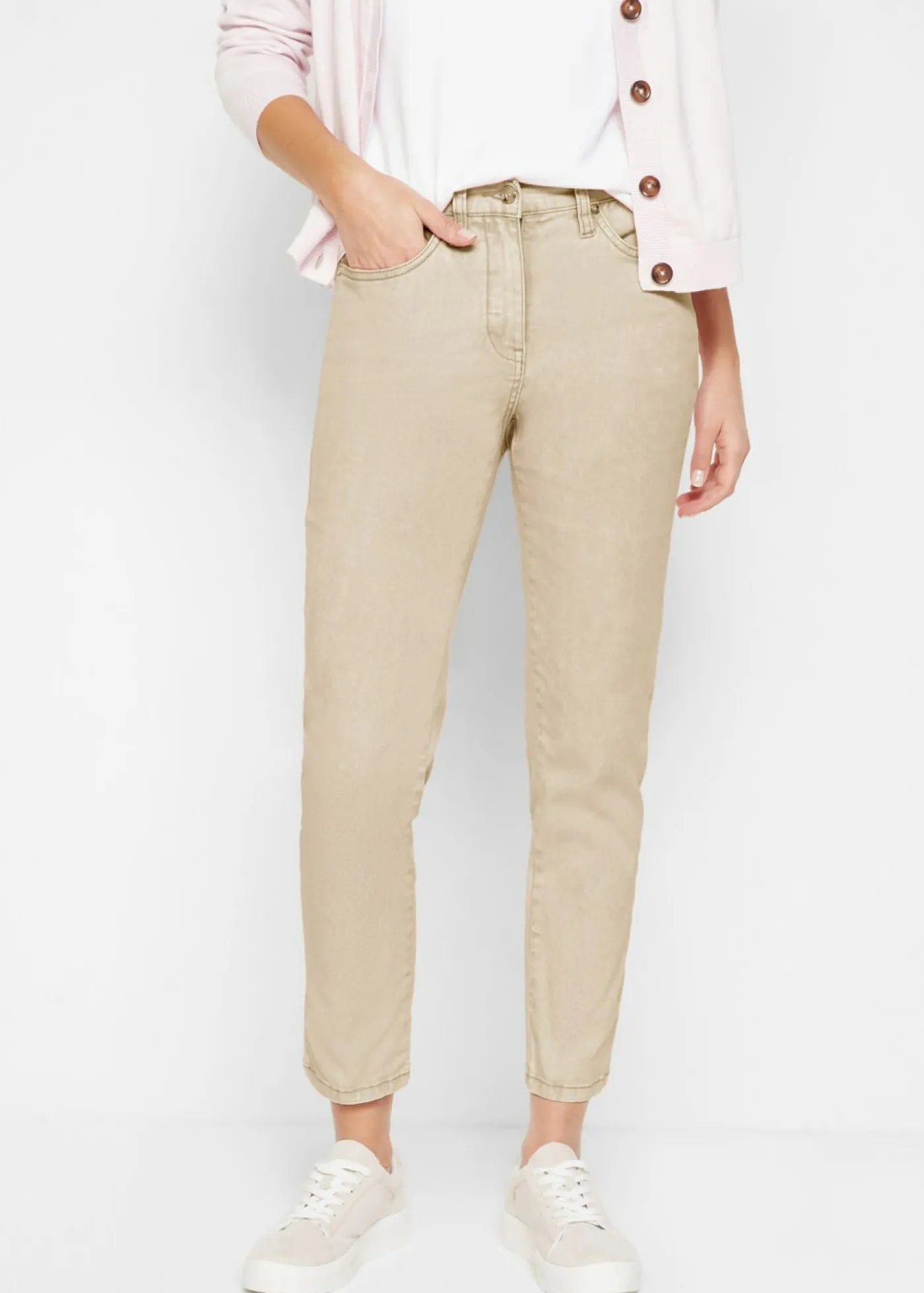 Sale Pantalón acortado de sarga con aspecto desgastado Mujer Pantalones