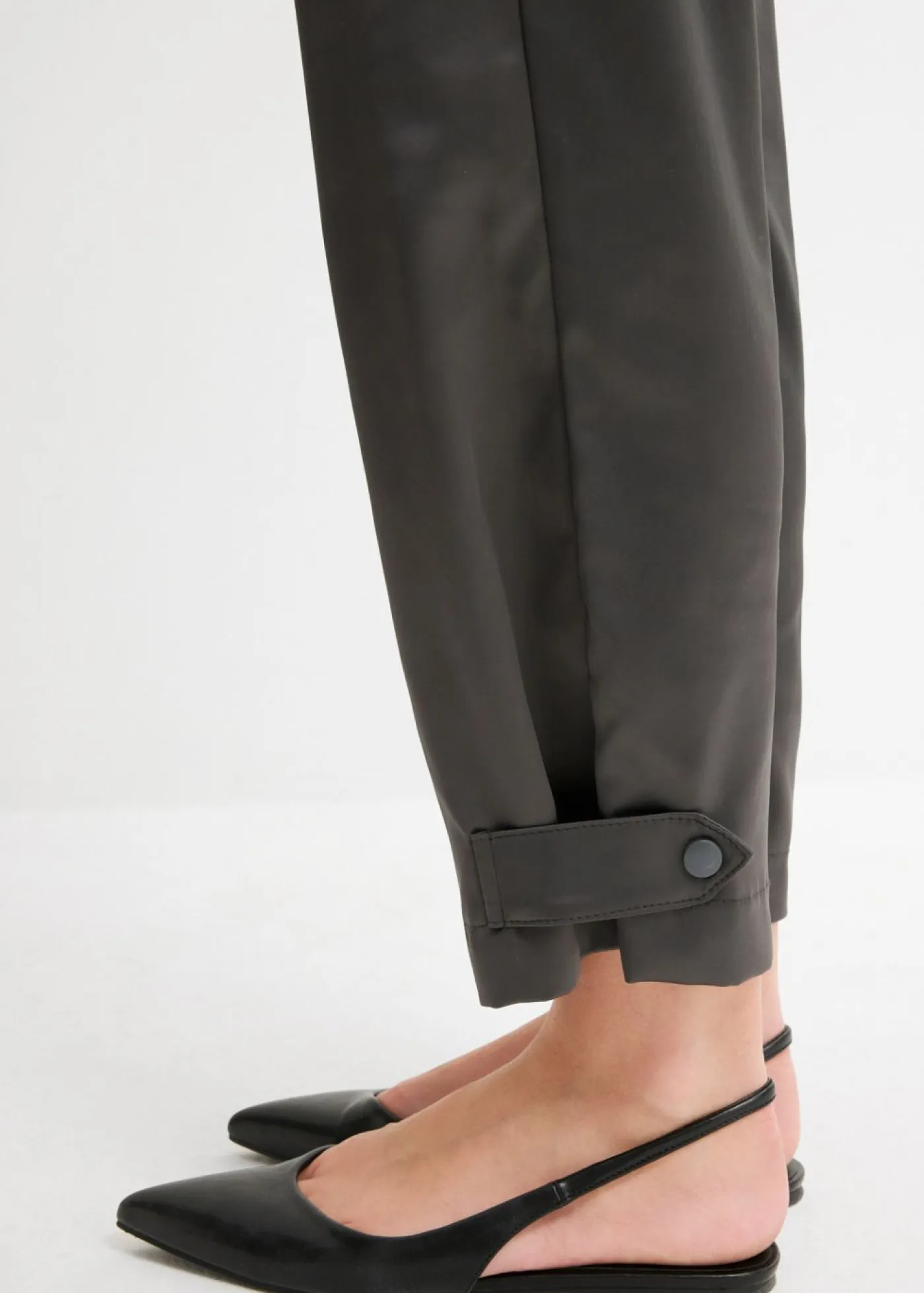 New Pantalón barrel con satén fluido Mujer Pantalones