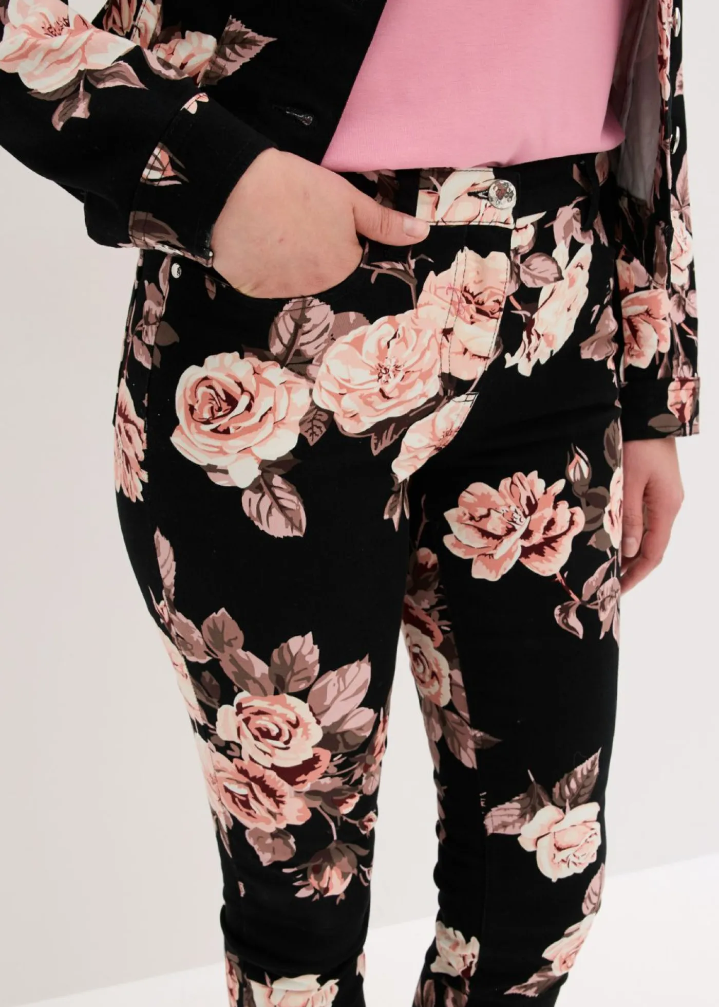 Pantalón capri elástico de algodón Mujer Pantalones|Novedades
