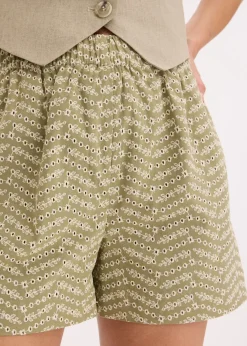 Hot Pantalón corto con bordado calado Mujer Shorts|Pantalones