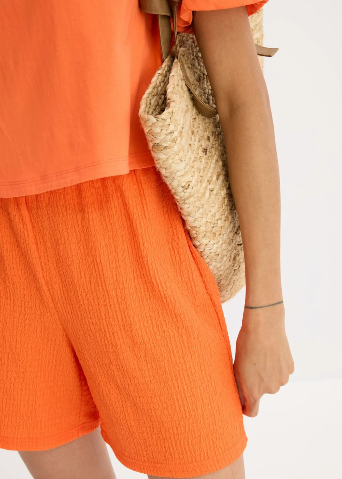 Discount Pantalón corto de punto de crepé ligero Mujer Shorts|Pantalones