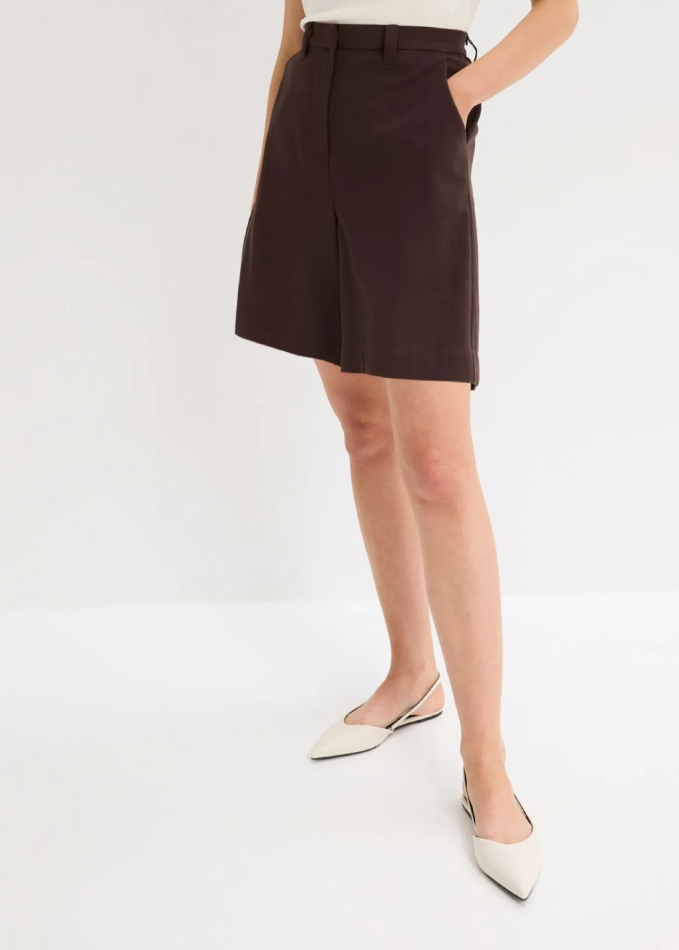 Hot Pantalón corto tipo bermudas con pinzas Mujer Shorts|Pantalones