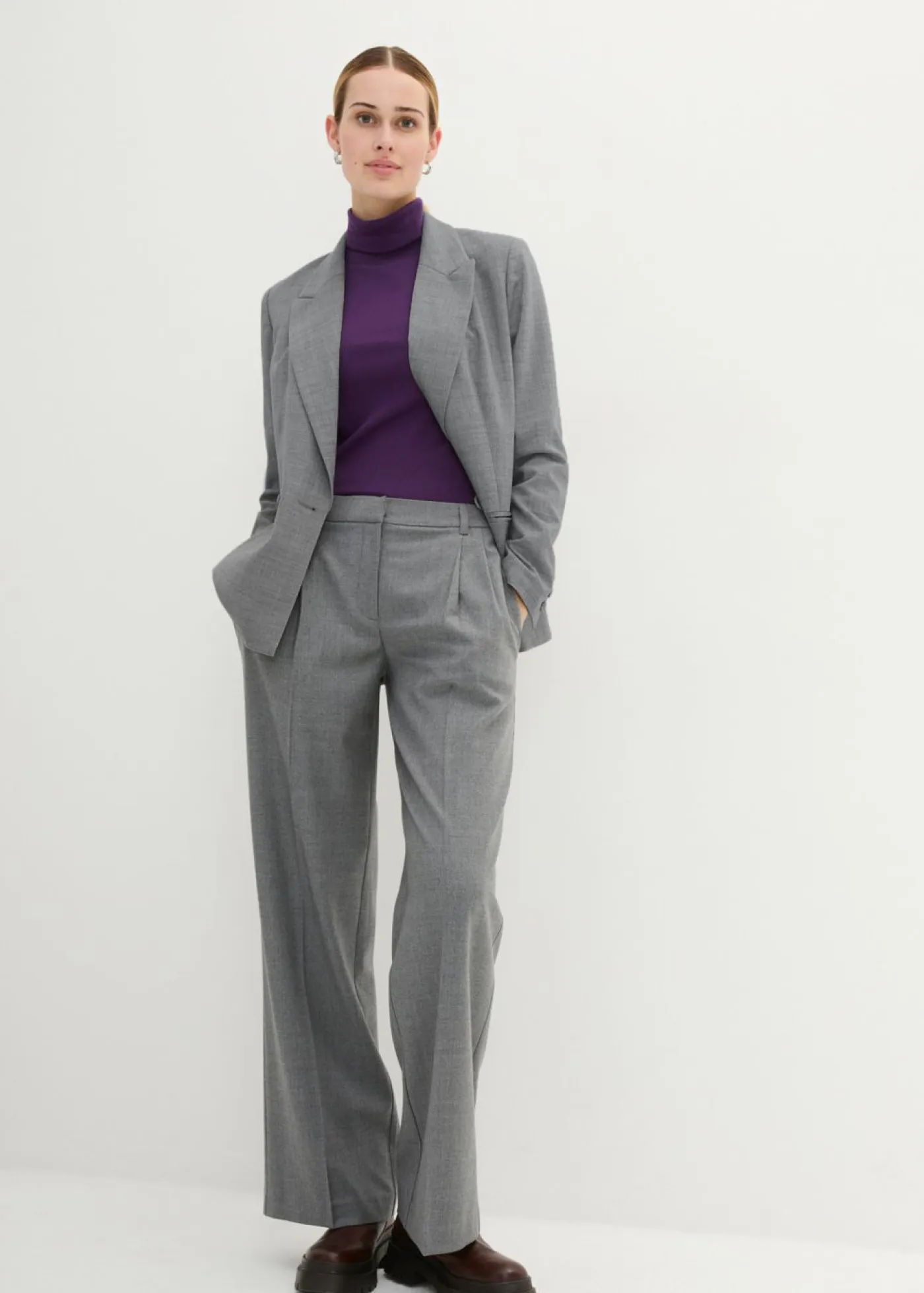 New Pantalón de lana con pinzas Mujer Premium|Pantalones