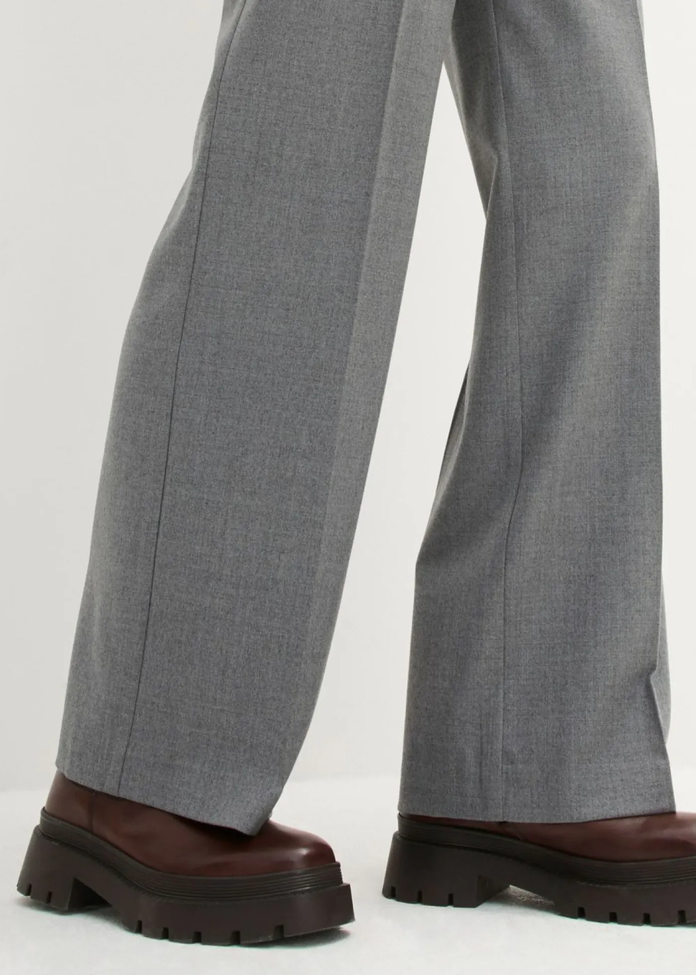 New Pantalón de lana con pinzas Mujer Premium|Pantalones