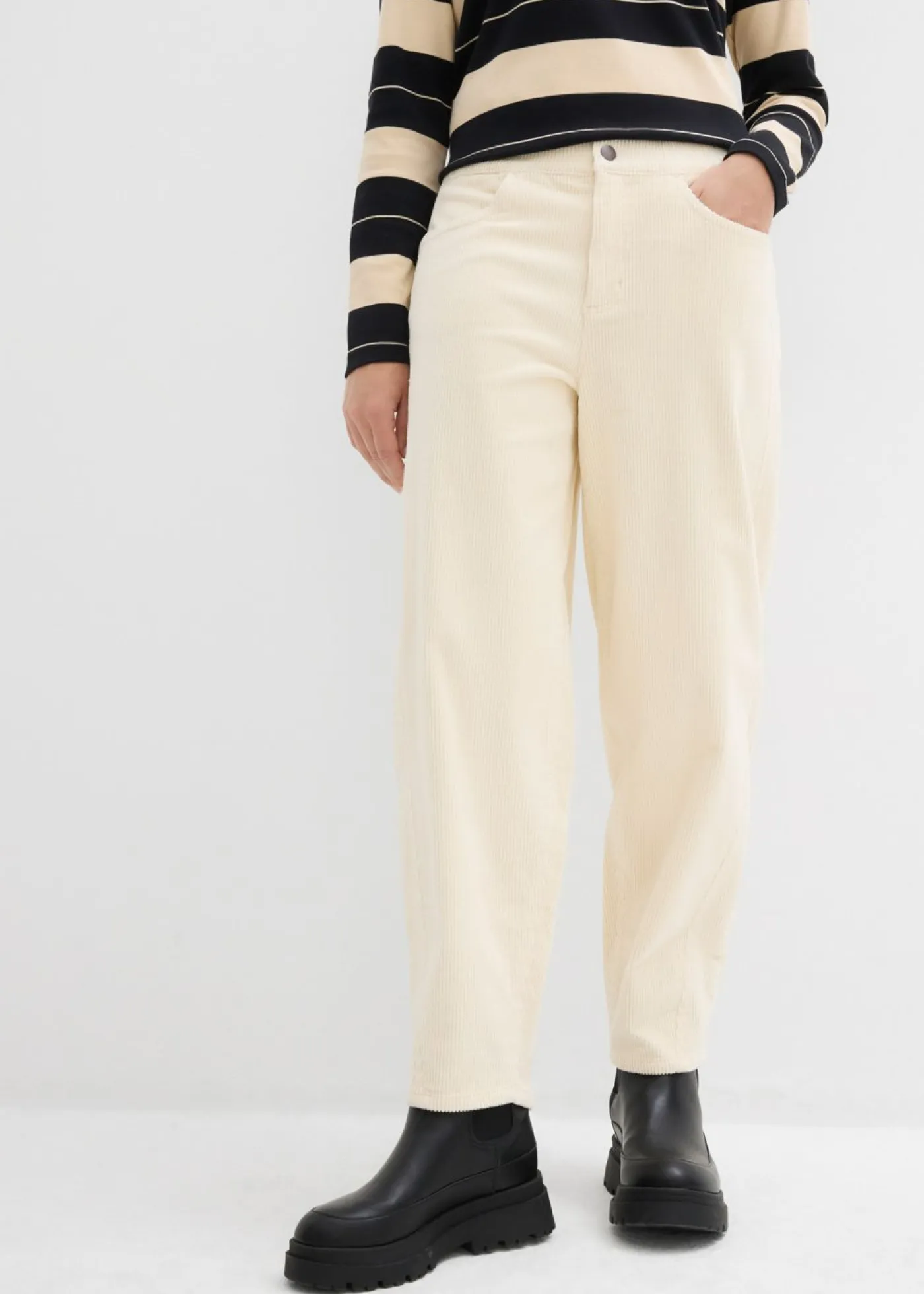 New Pantalón de pana con corte barrel Mujer Pantalones