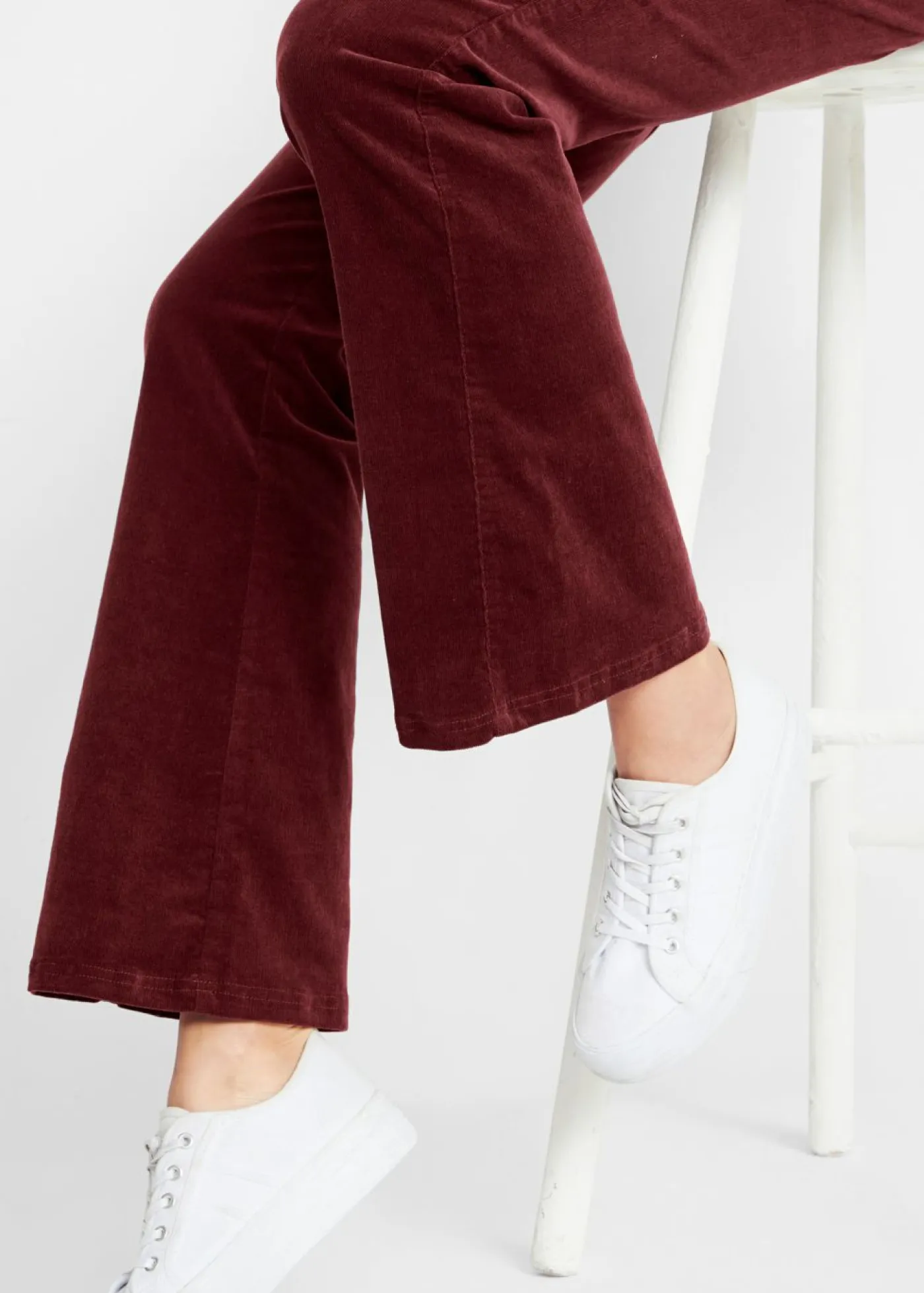 New Pantalón de pana elástico con cómoda cintura high waist Mujer Pantalones