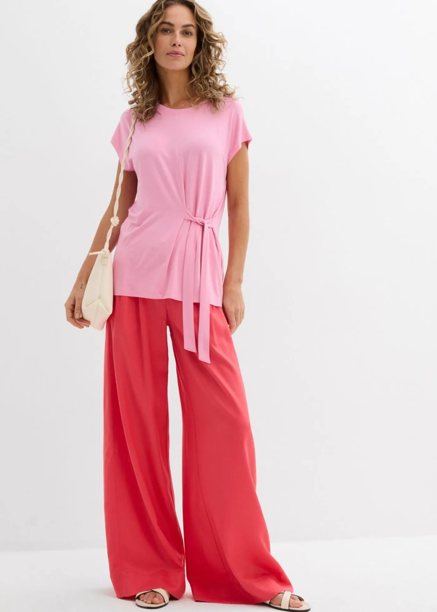 New Pantalón de pinzas de lyocell fluido Mujer Esenciales|Pantalones