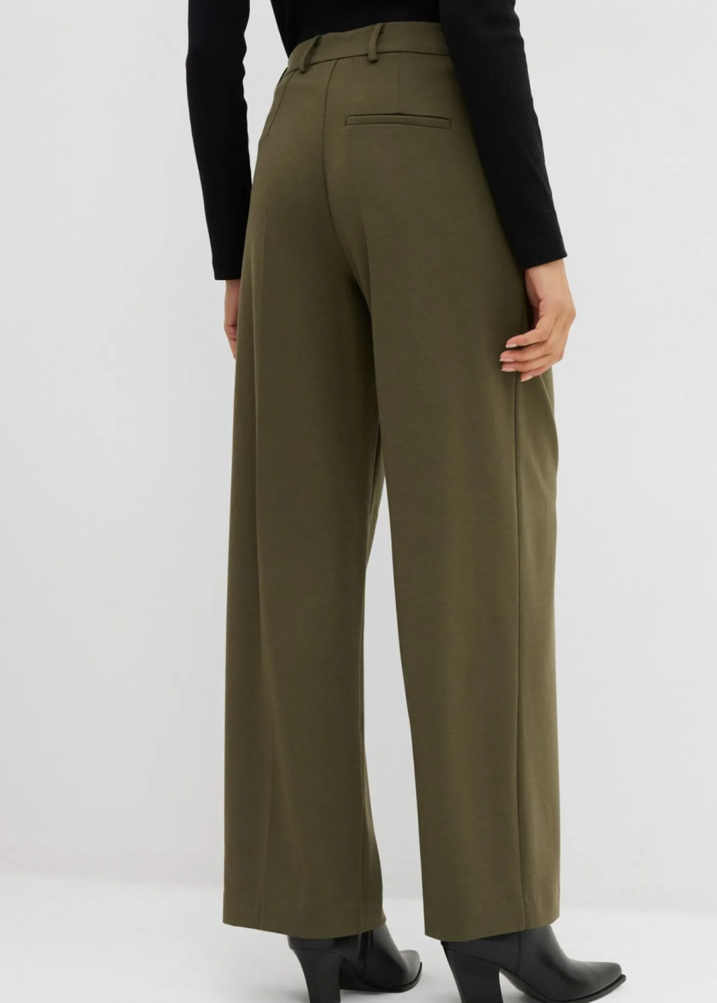 Hot Pantalón de pinzas de mezcla de viscosa Mujer Esenciales|Pantalones
