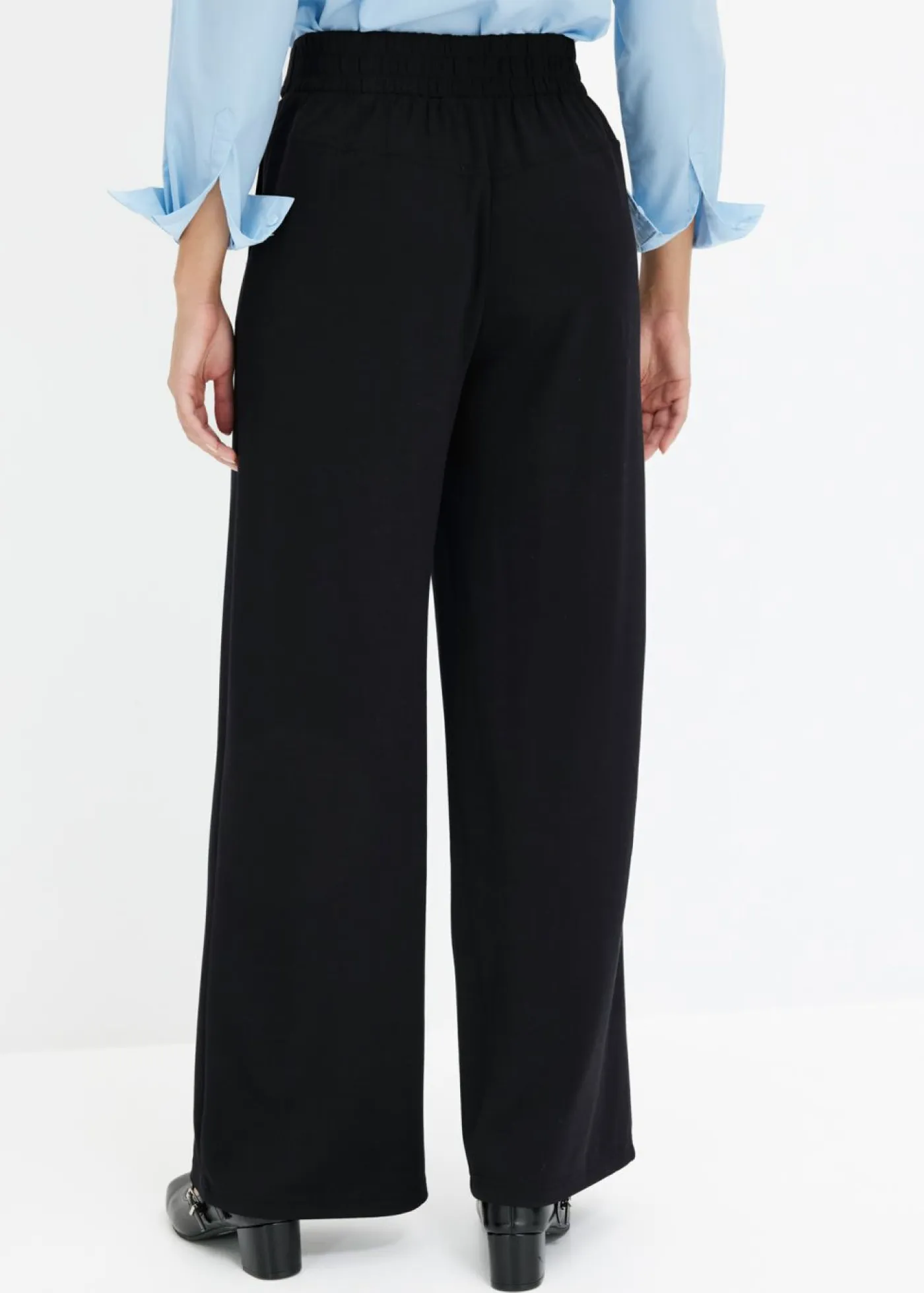 Pantalón de punto con cierre decorativo Mujer Pantalones