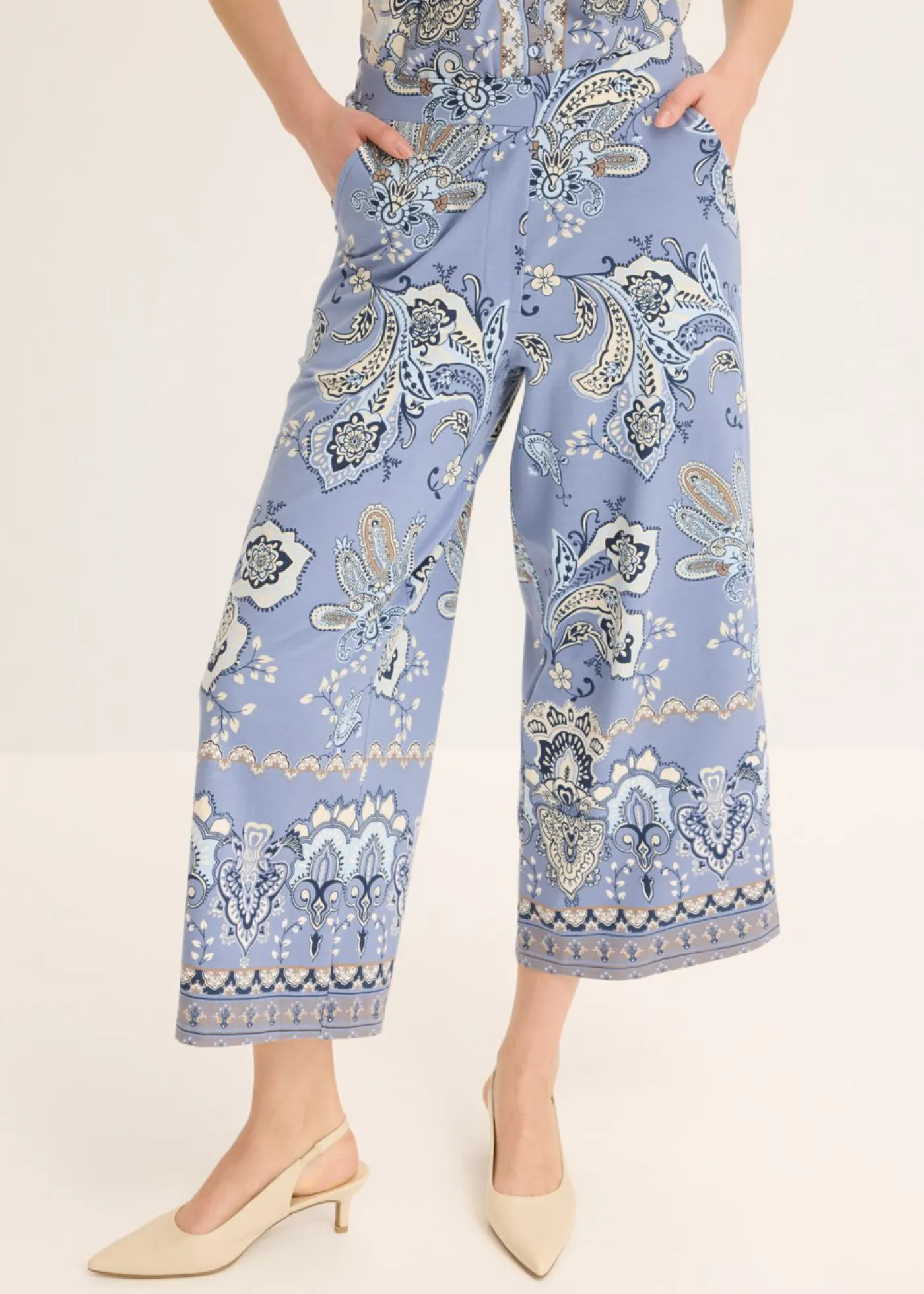 Outlet Pantalón de punto con estampado paisley Mujer Pantalones