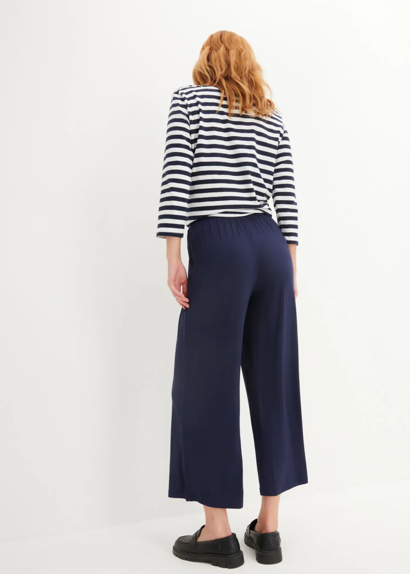 Pantalón de punto de mezcla de viscosa fluida, largo 7/8 Mujer Pantalones|Novedades