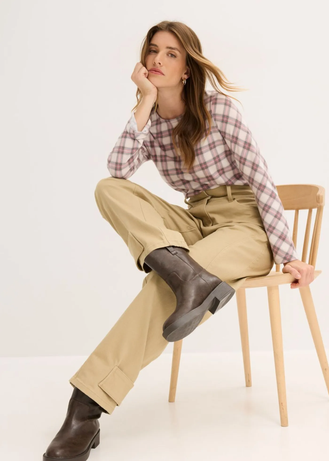 Sale Pantalón de sarga con cintura alta Mujer Pantalones
