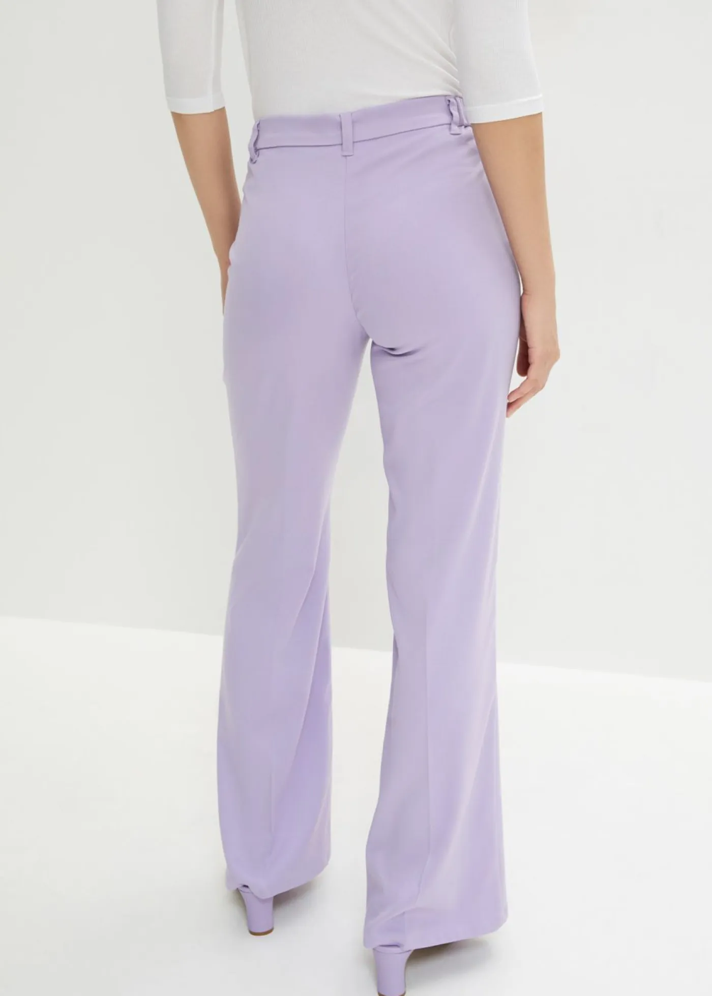 Sale Pantalón de traje flared Mujer Pantalones|Novedades