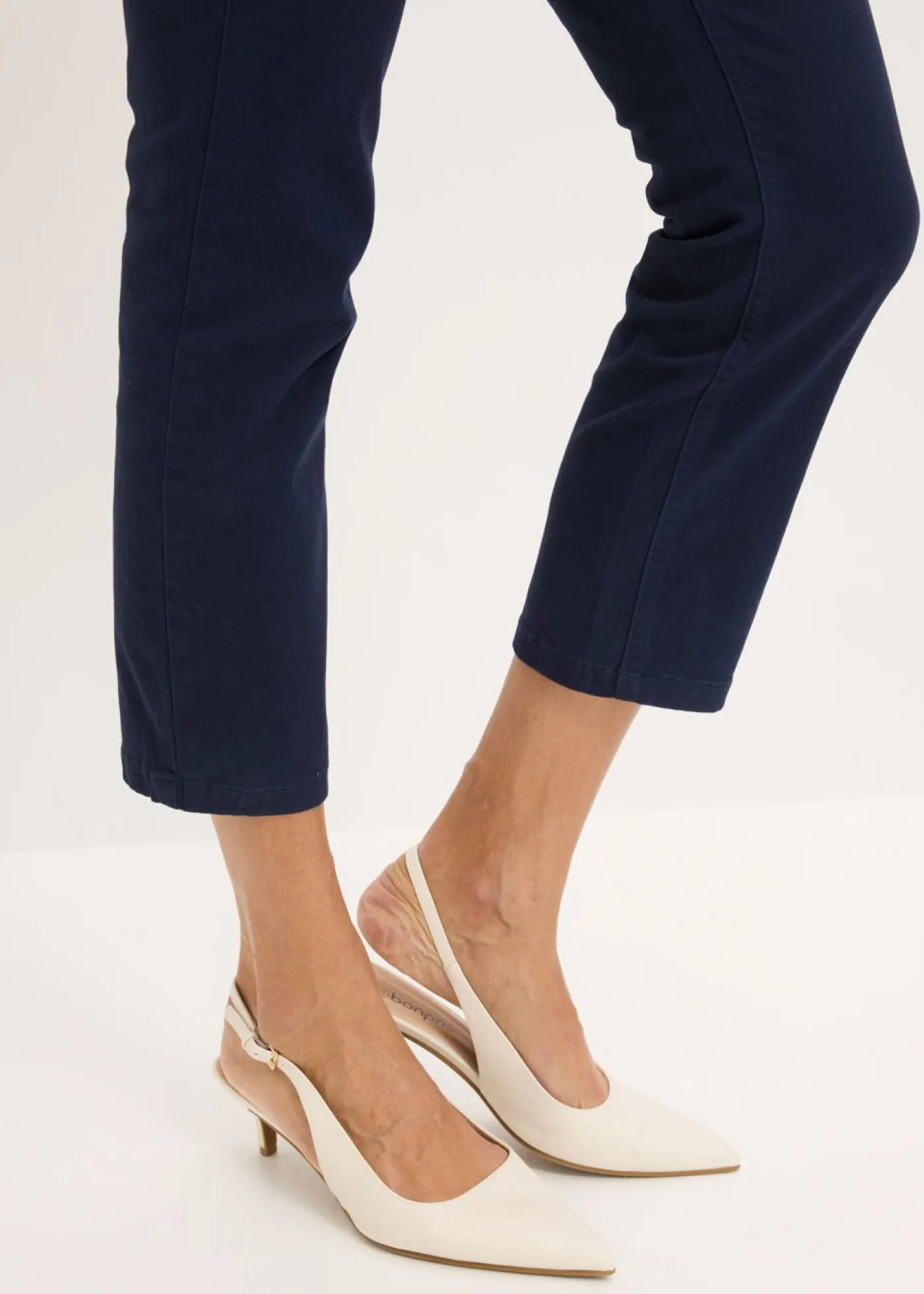Online Pantalón elástico capri Mujer Pantalones