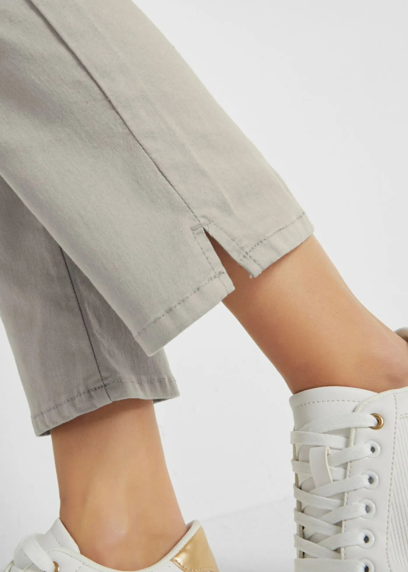 New Pantalón elástico con perneras rectas, mid waist Mujer Pantalones