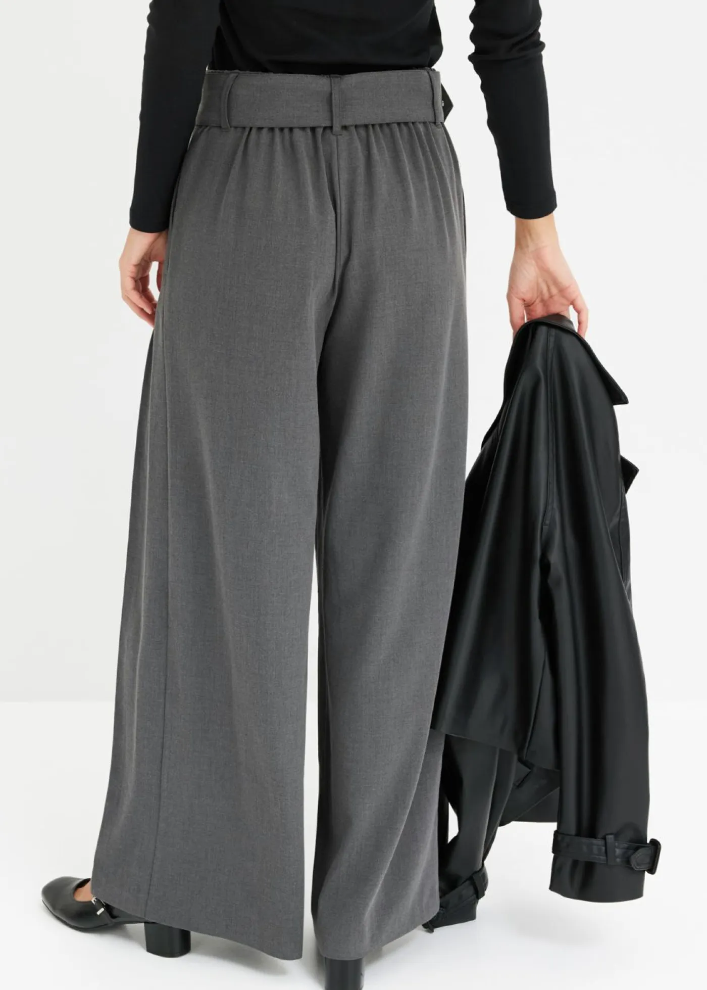 New Pantalón Marlene ancho con mezcla de viscosa fluida Mujer Tallas Pequeñas