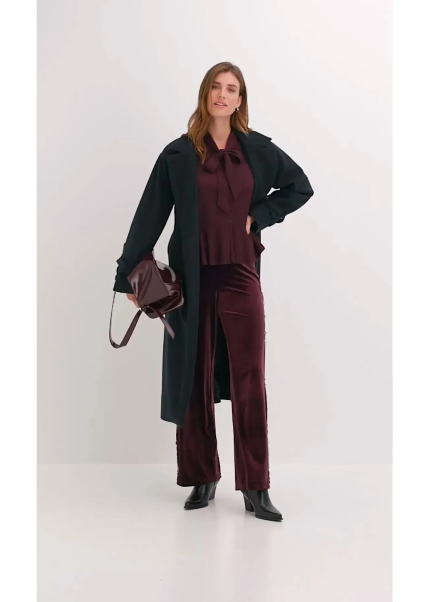 Outlet Pantalón Marlene de terciopelo suave con inserción de encaje Mujer Pantalones
