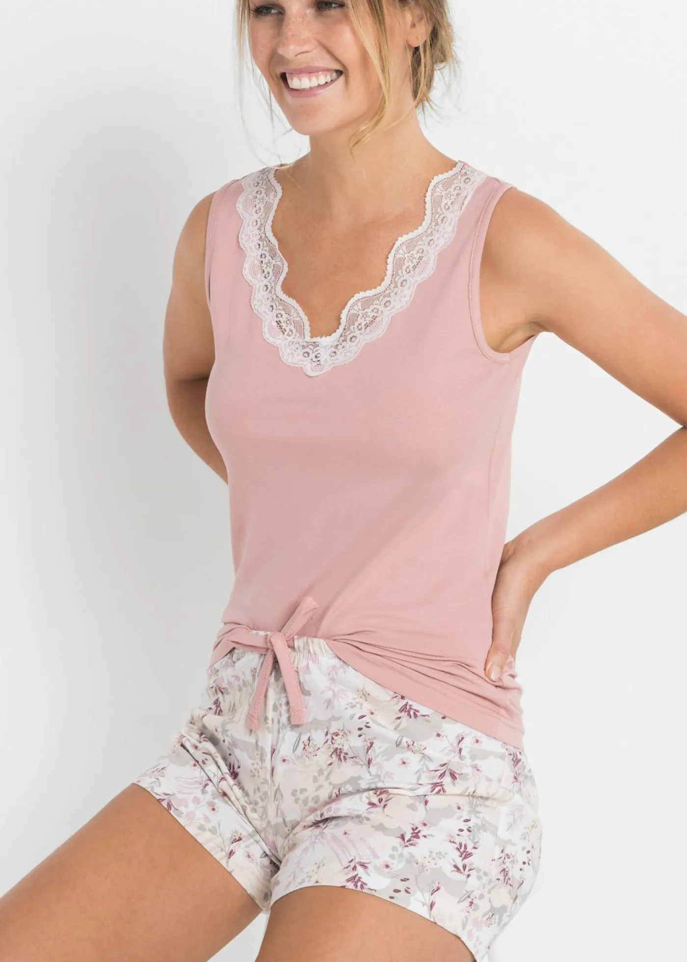 New Pijama corto con encaje fino Mujer Ropa Para Dormir