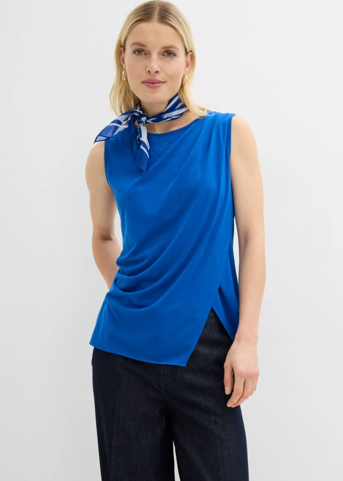 Online Top asimétrico Mujer Camisetas|Novedades