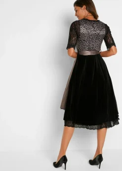 Hot Traje tirolés y delantal (2 piezas) Mujer Vestidos