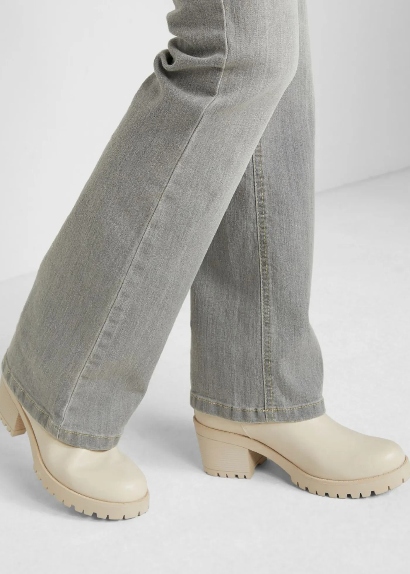 Sale Vaqueros elásticos con corte bootcut y talle medio Mujer Vaqueros