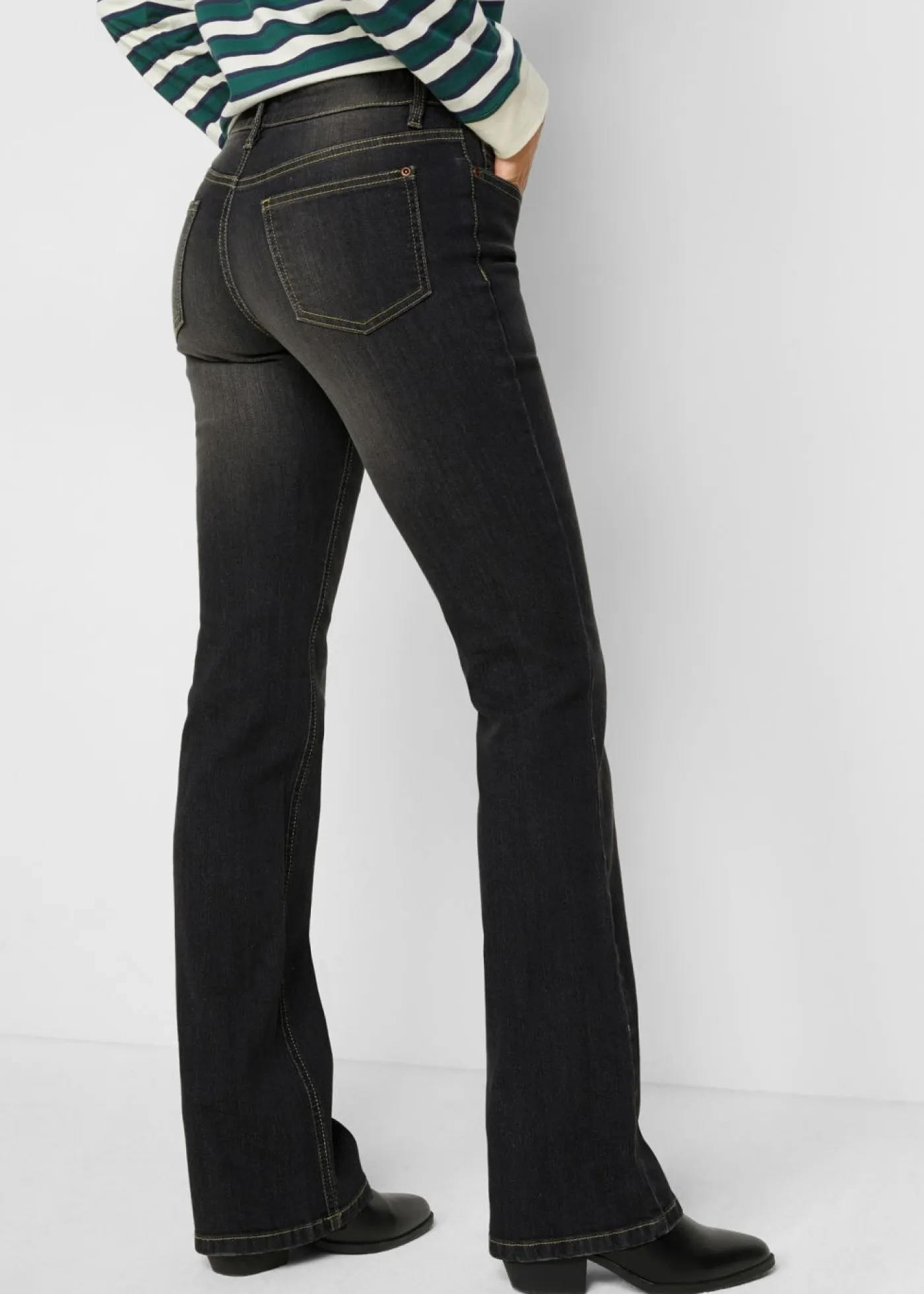 Hot Vaqueros elásticos con corte bootcut y talle medio Mujer Vaqueros