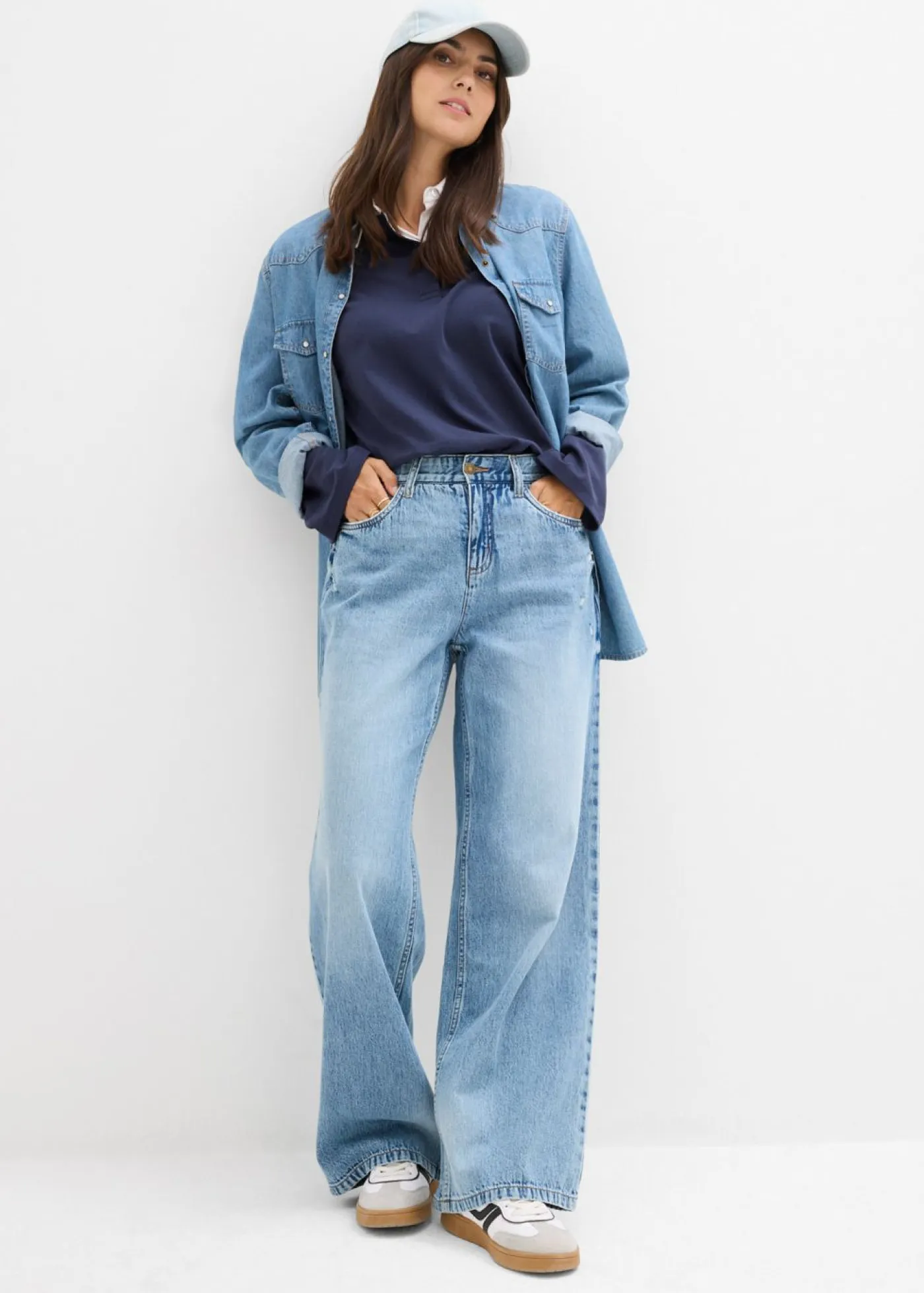 Discount Vaqueros low stretch con perneras anchas y tiro medio Mujer Vaqueros|Tallas Pequeñas