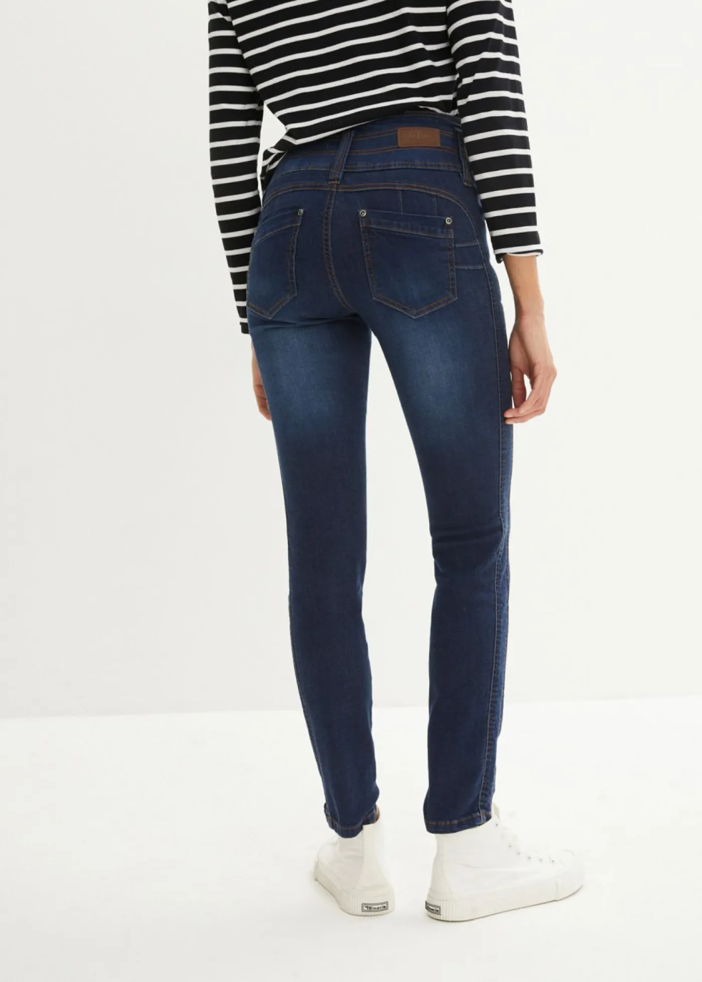 Discount Vaqueros moldeadores de talle alto con corte ajustado Mujer Vaqueros