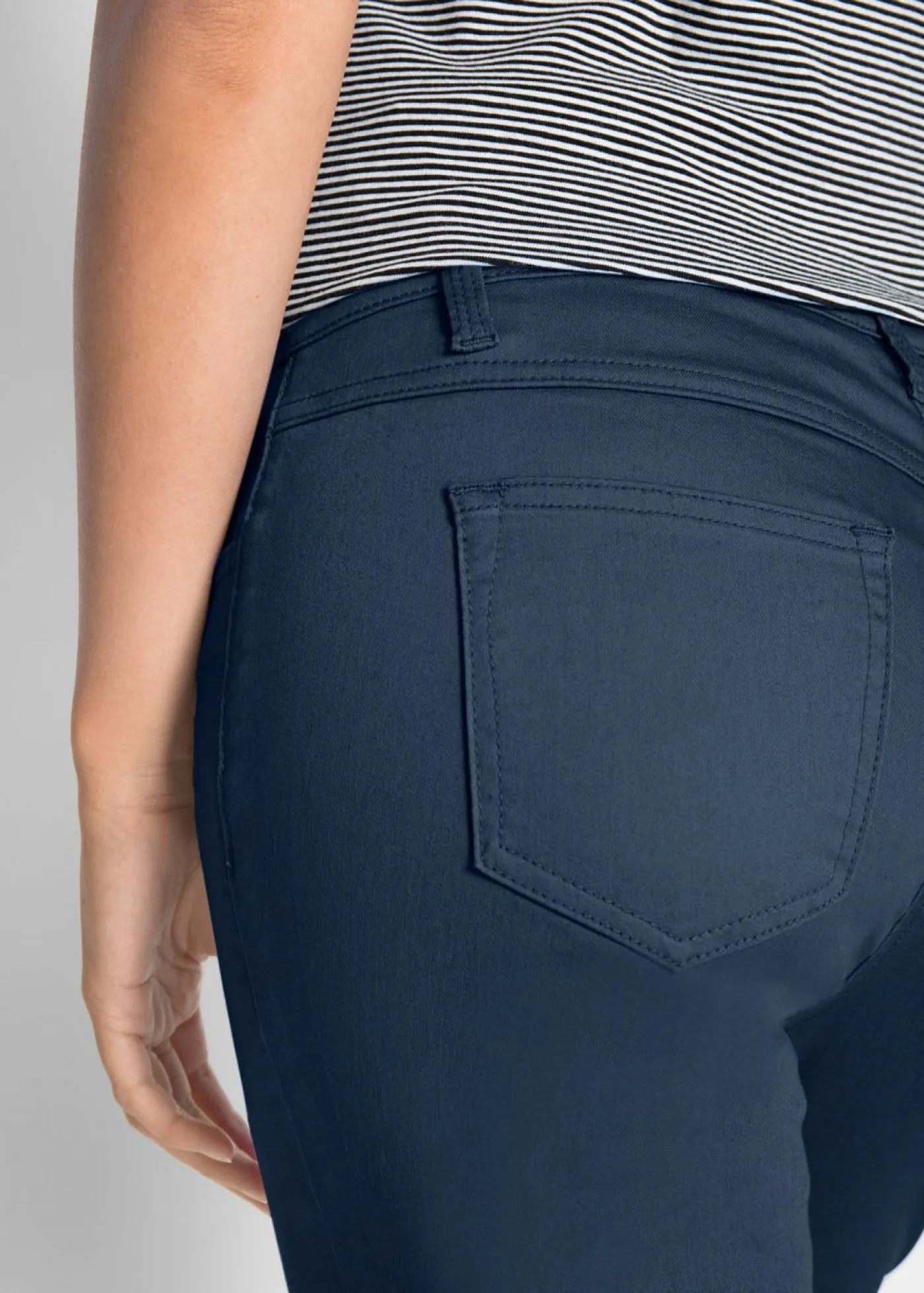 New Vaqueros rectos con talle medio y cintura cómoda Mujer Pantalones