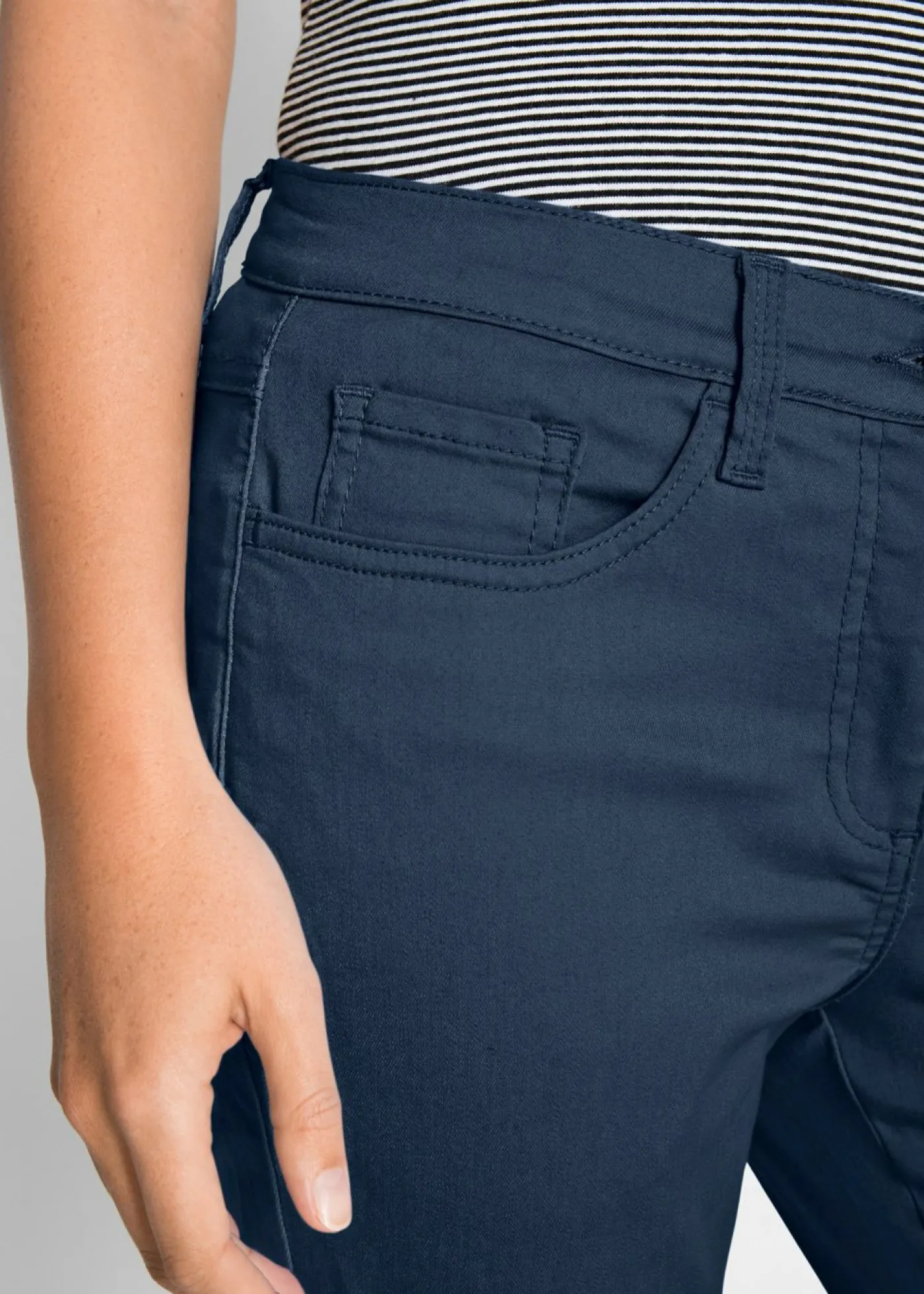 New Vaqueros rectos con talle medio y cintura cómoda Mujer Pantalones